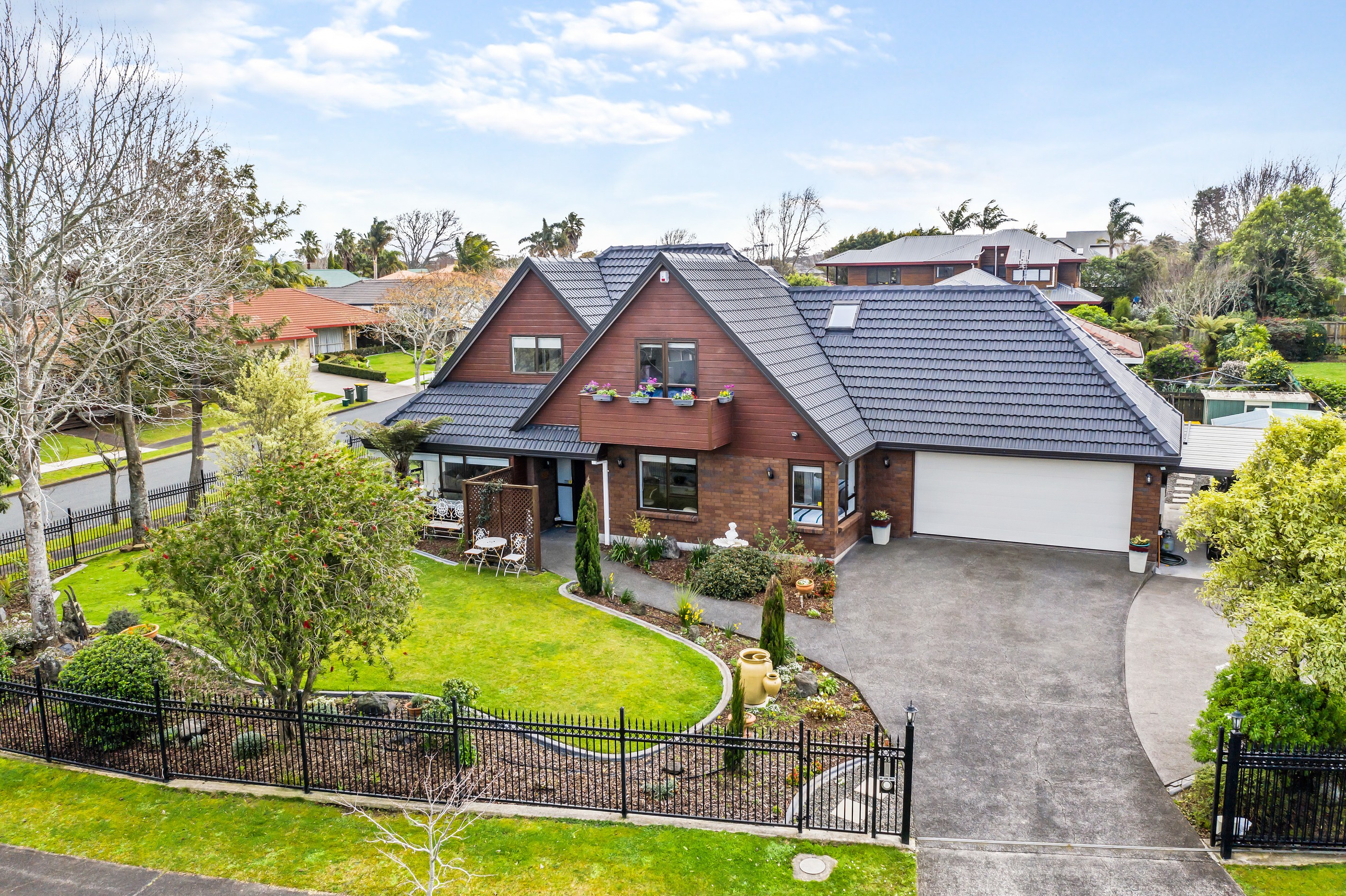 25 Keywella Drive, Conifer Grove, Manukau City