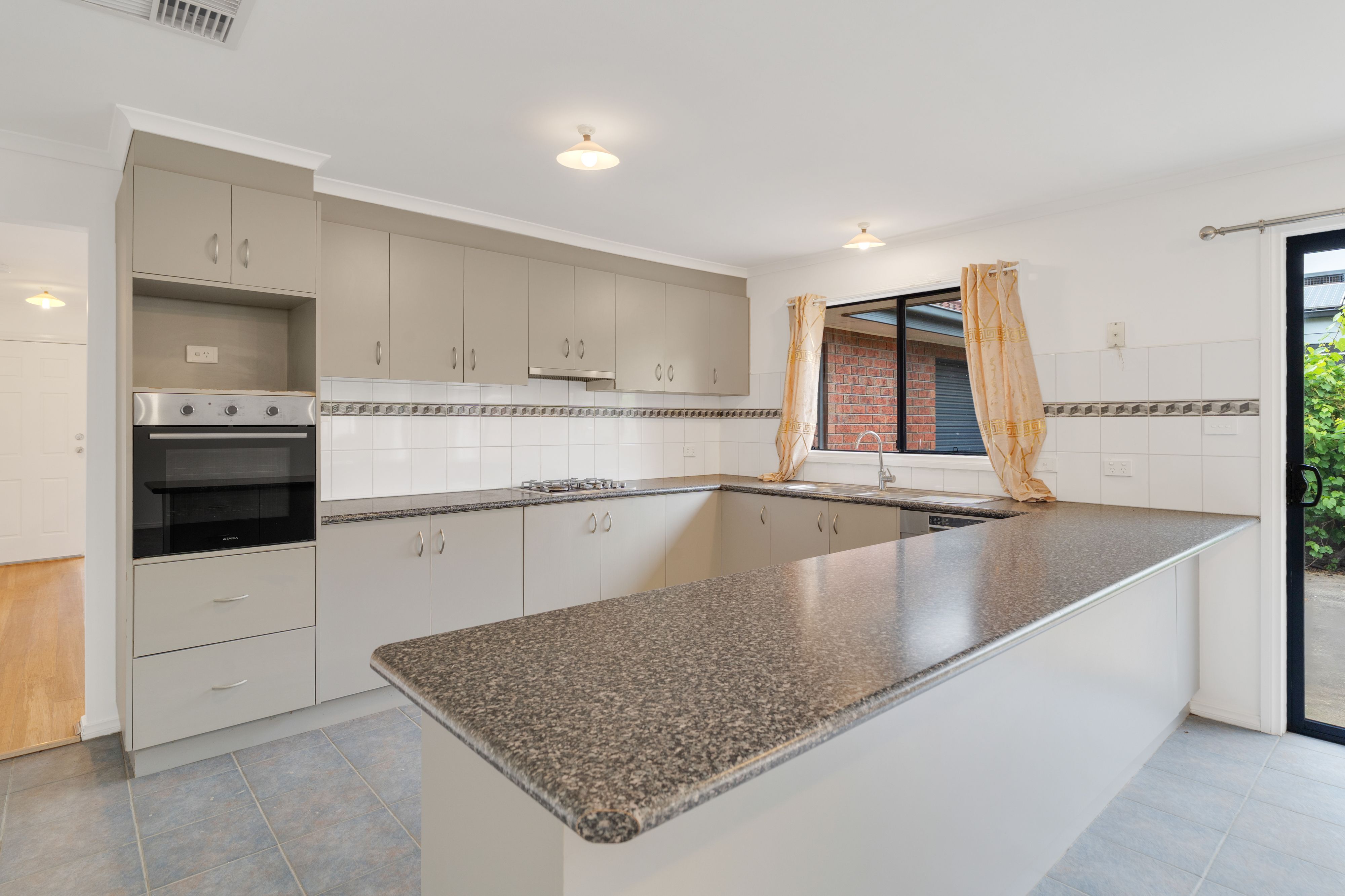 47 Exmouth Road — photo 3 of 25