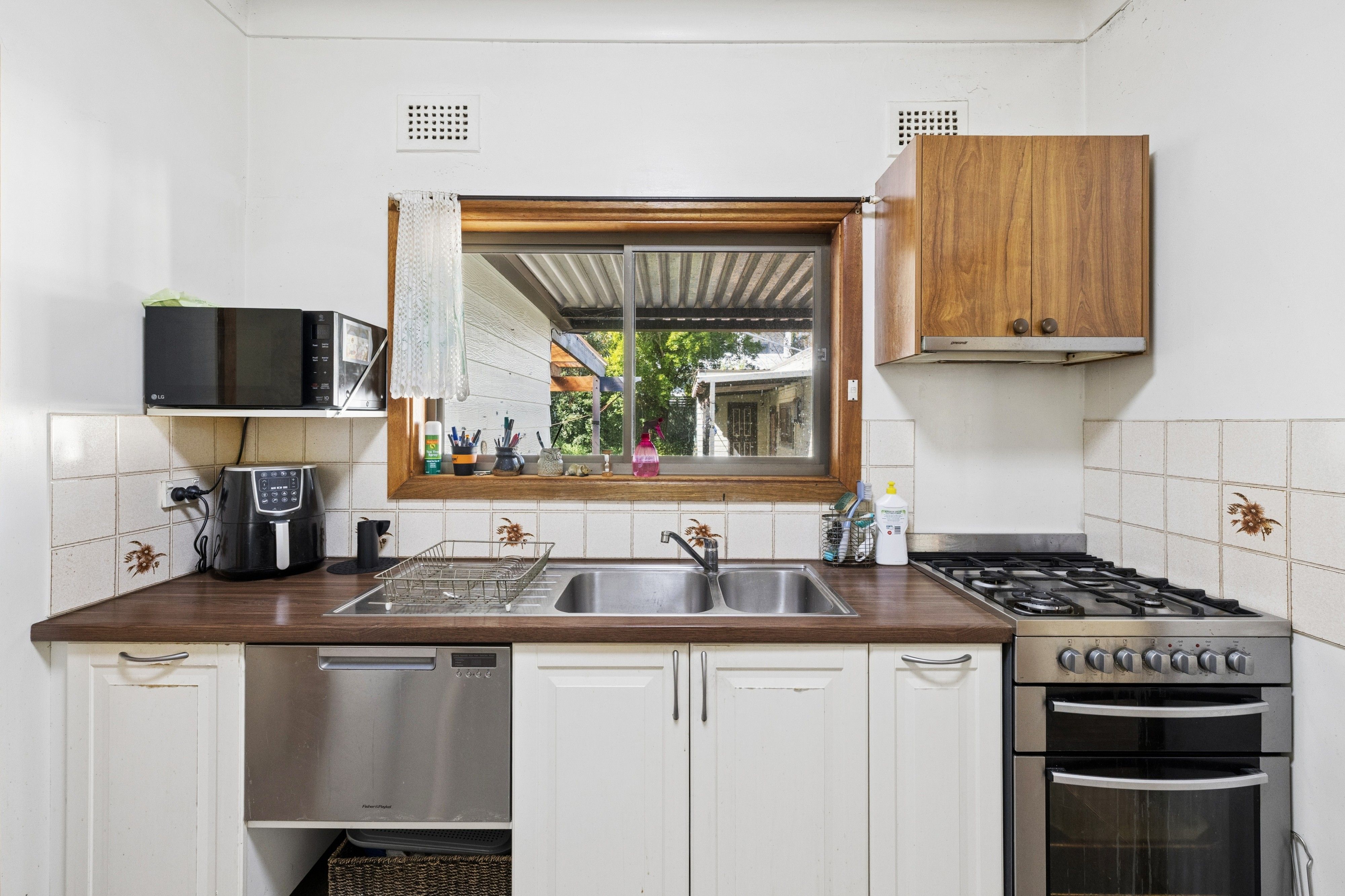 4 Elston Avenue — photo 8 of 15