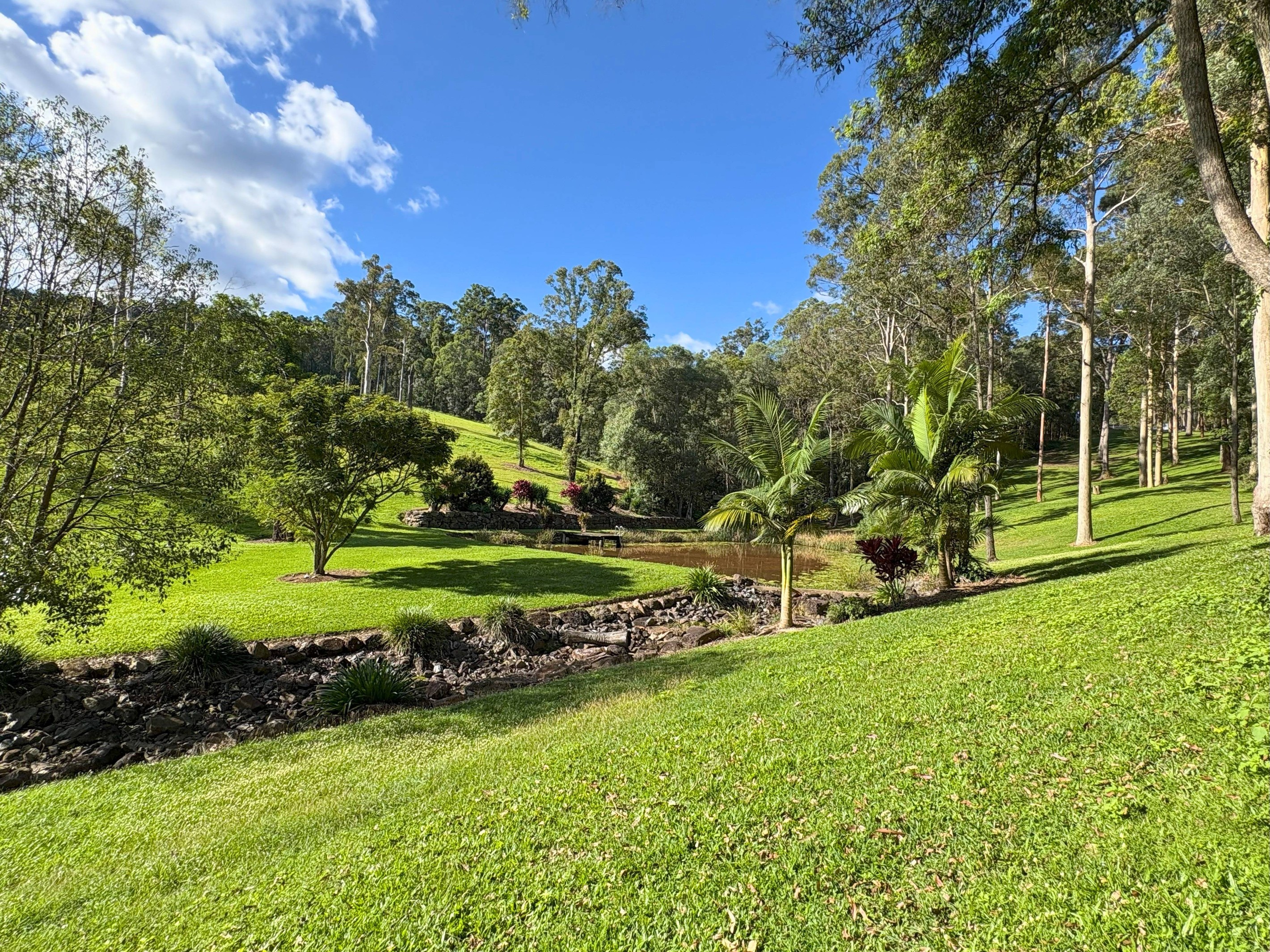 76 Chesterton Road, Guanaba, QLD 4210