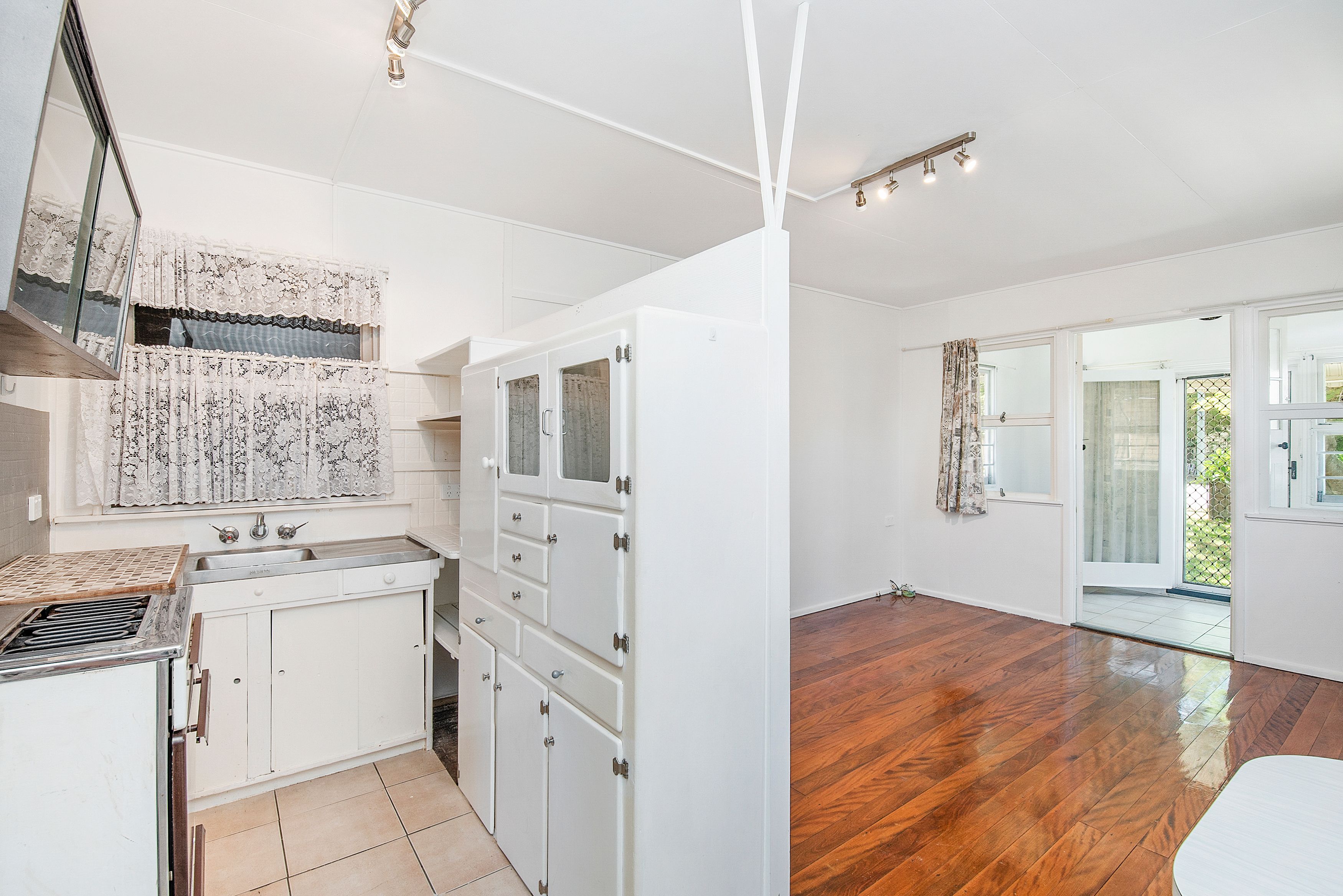 45 Hawthorne Street, Woody Point, QLD 4019