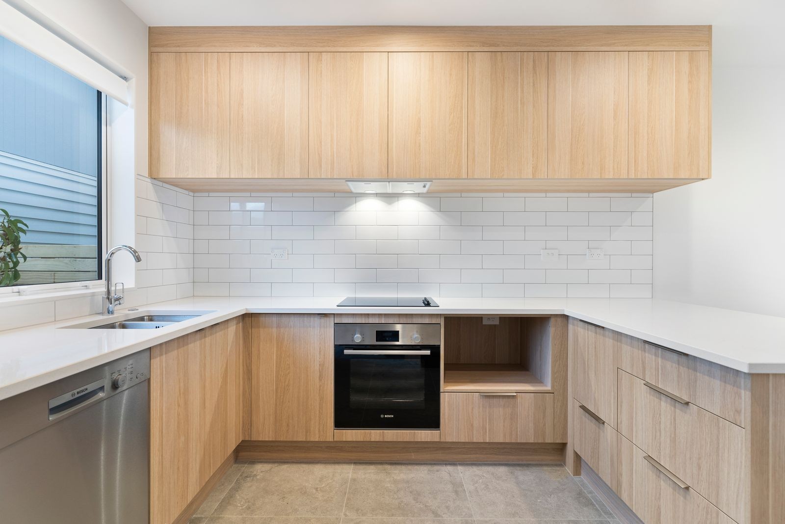 8/15 James Street, Mangere East, Manukau City
