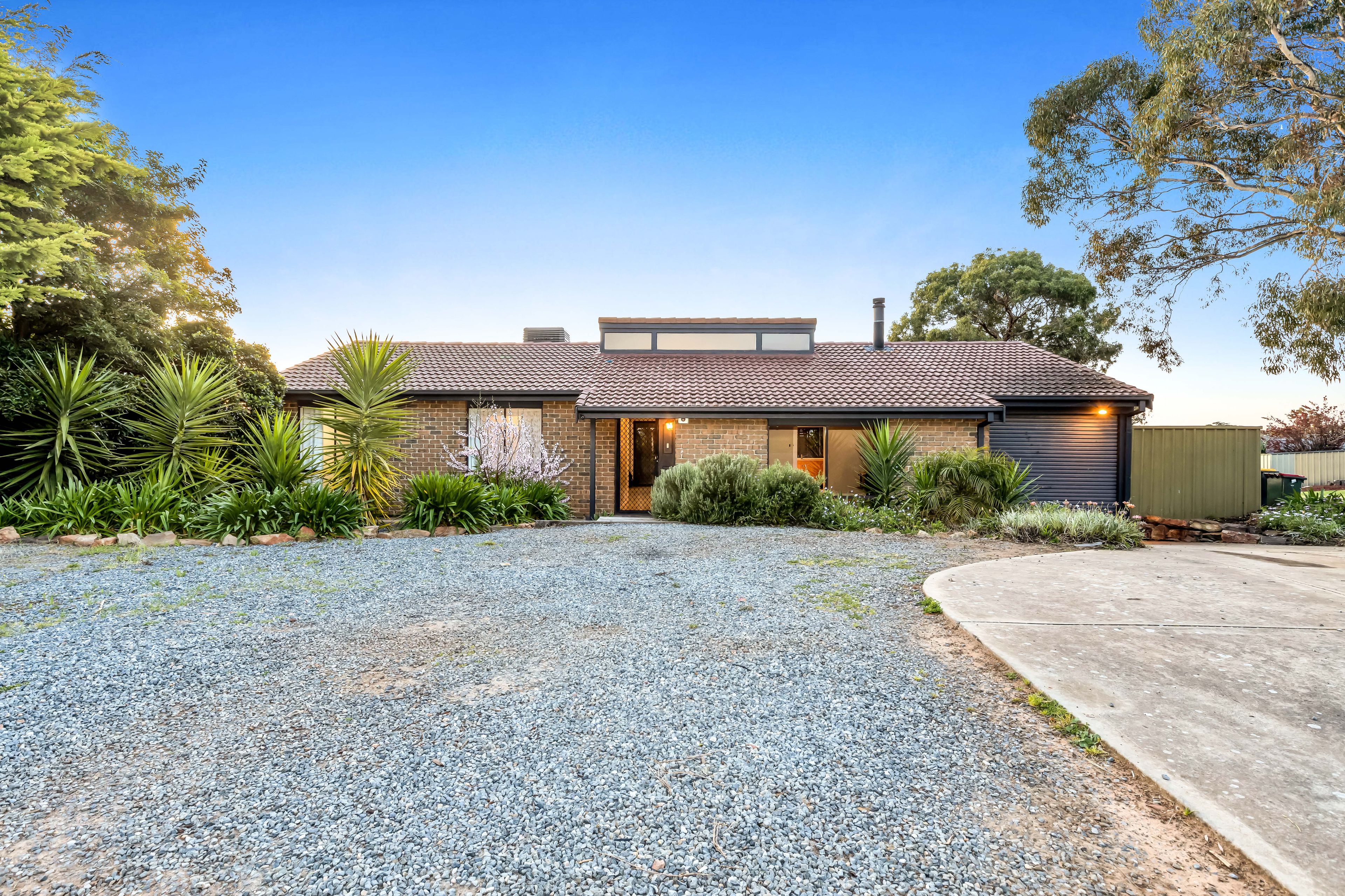 4 Kareda Court, Hillbank SA 5112