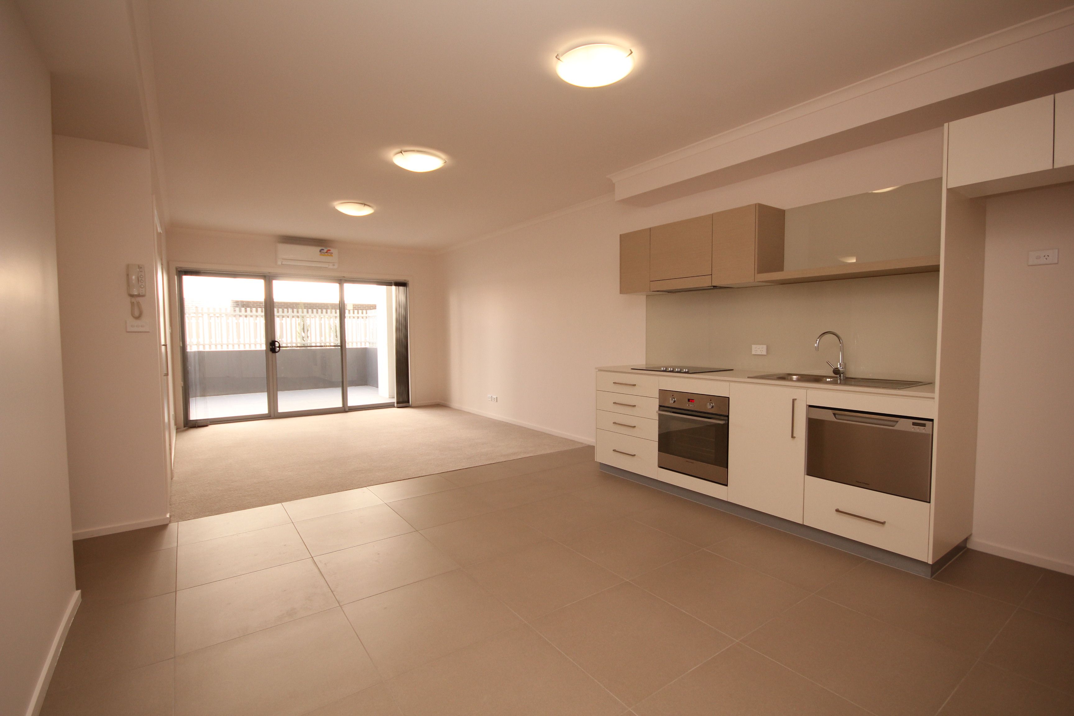 71/142 Anketell Street, Greenway, ACT 2900