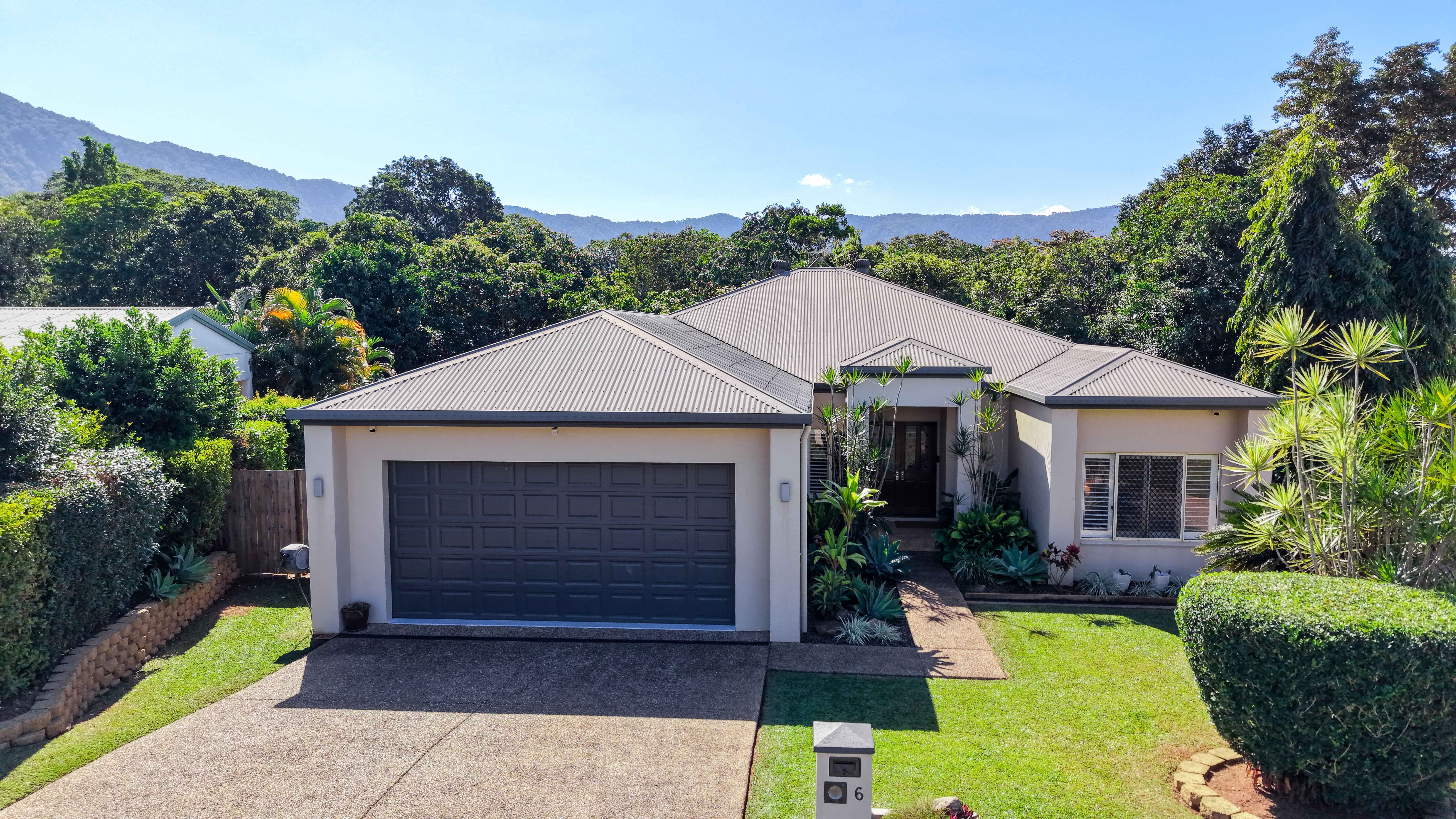 6 Swain Court — photo 3 of 30