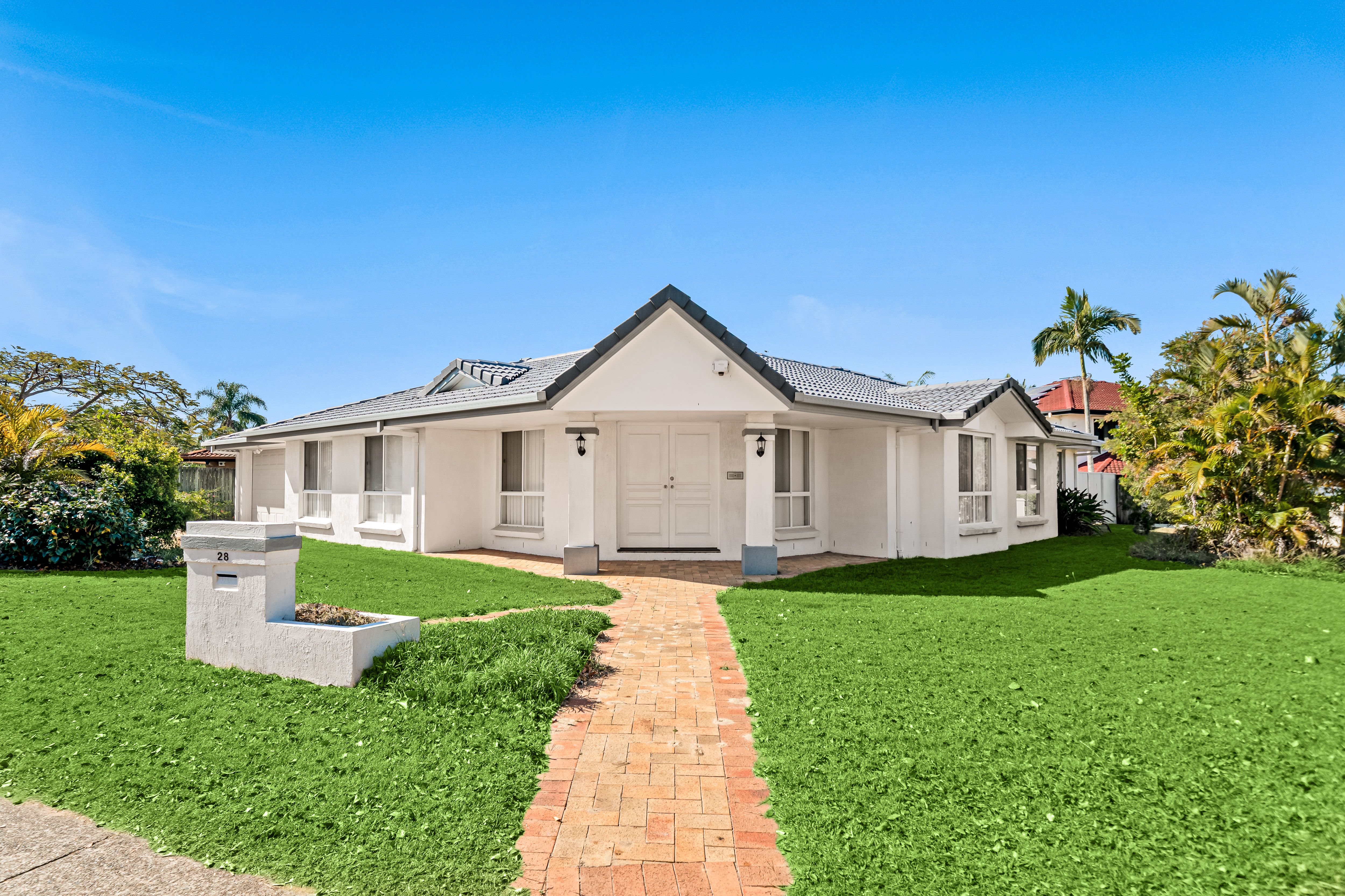 28 Azalea Crescent, Calamvale, QLD 4116