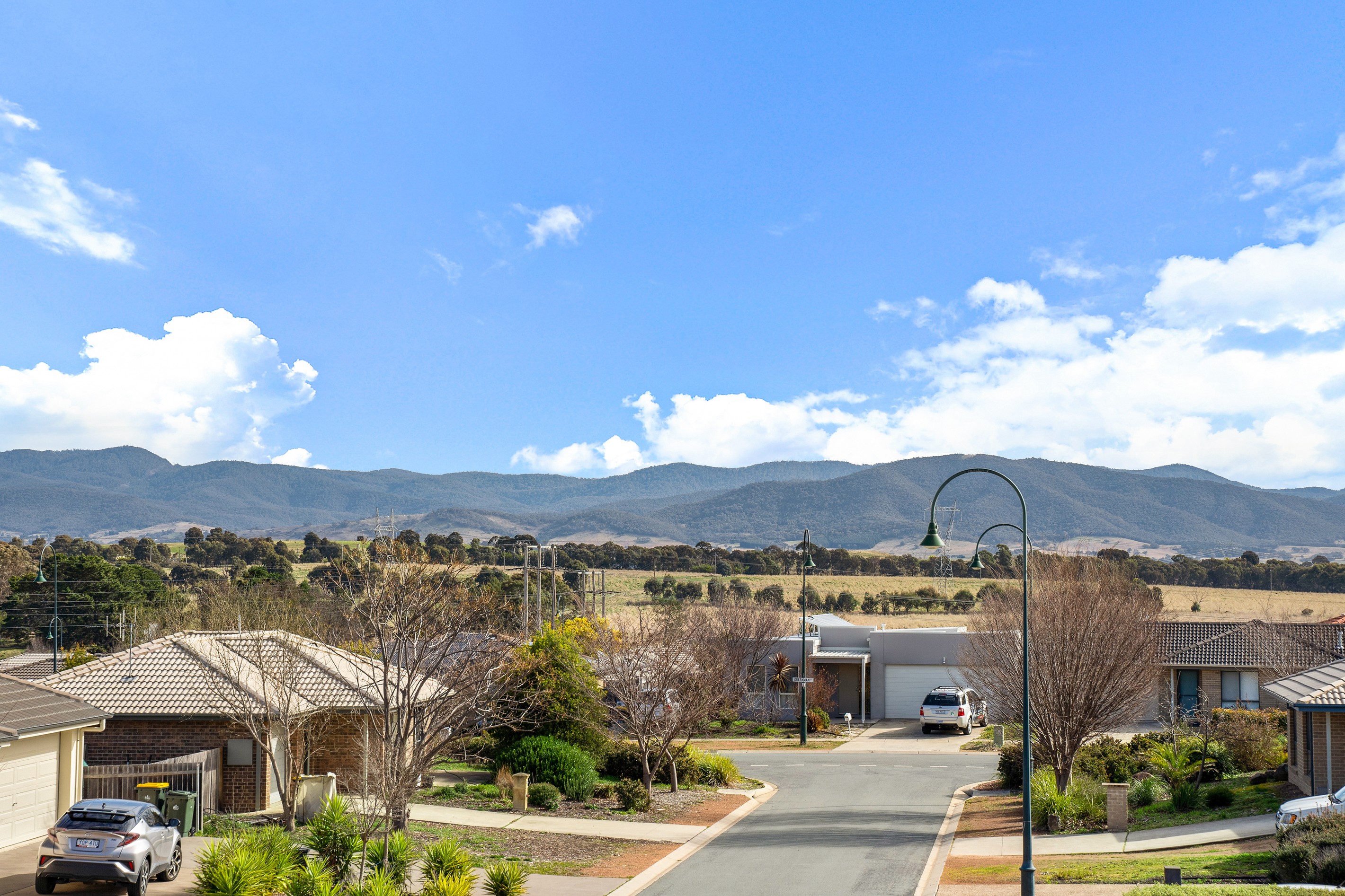 9 Sax Place, Macgregor, ACT 2615