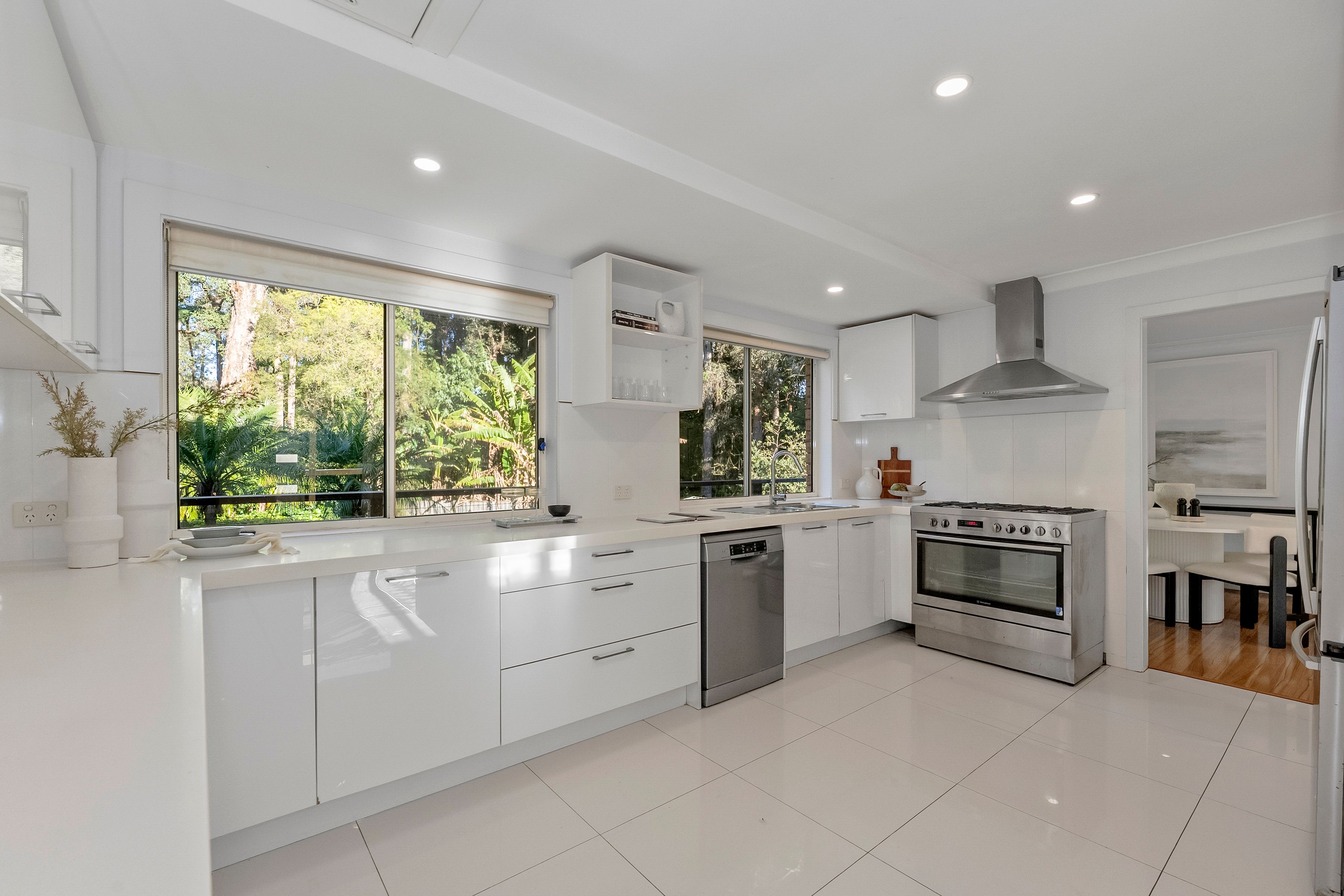 10 Caringal Place — photo 8 of 19