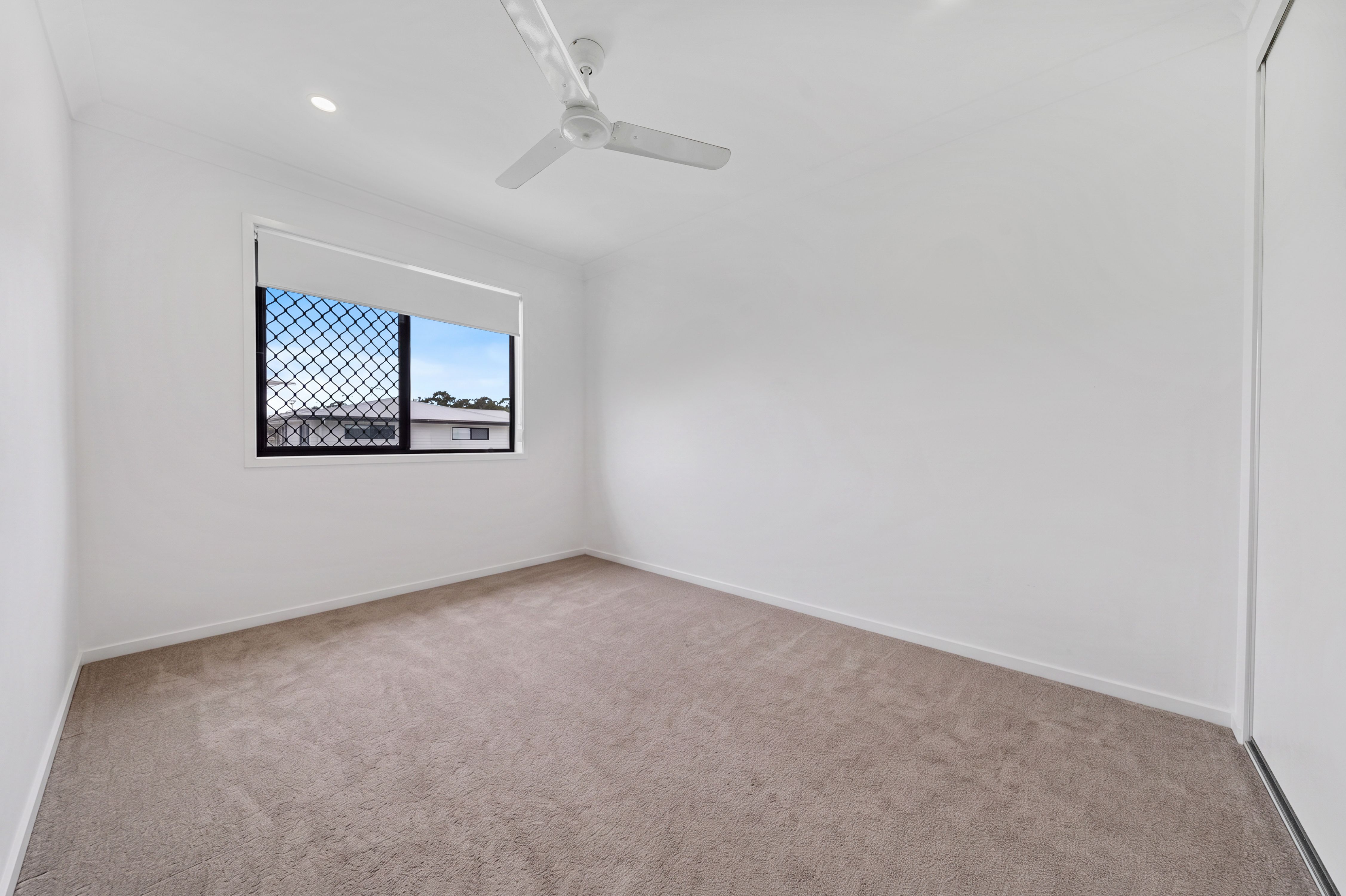 27/11 Elsie Street — photo 10 of 20