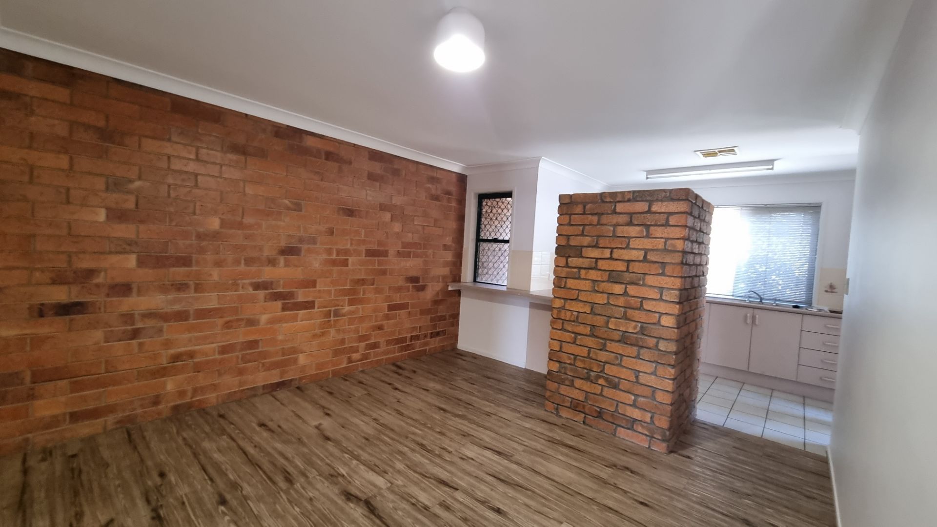 2/102 Harris Street — photo 5 of 19