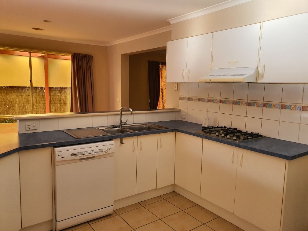 19 Mariner Close, Cranbourne North, VIC 3977