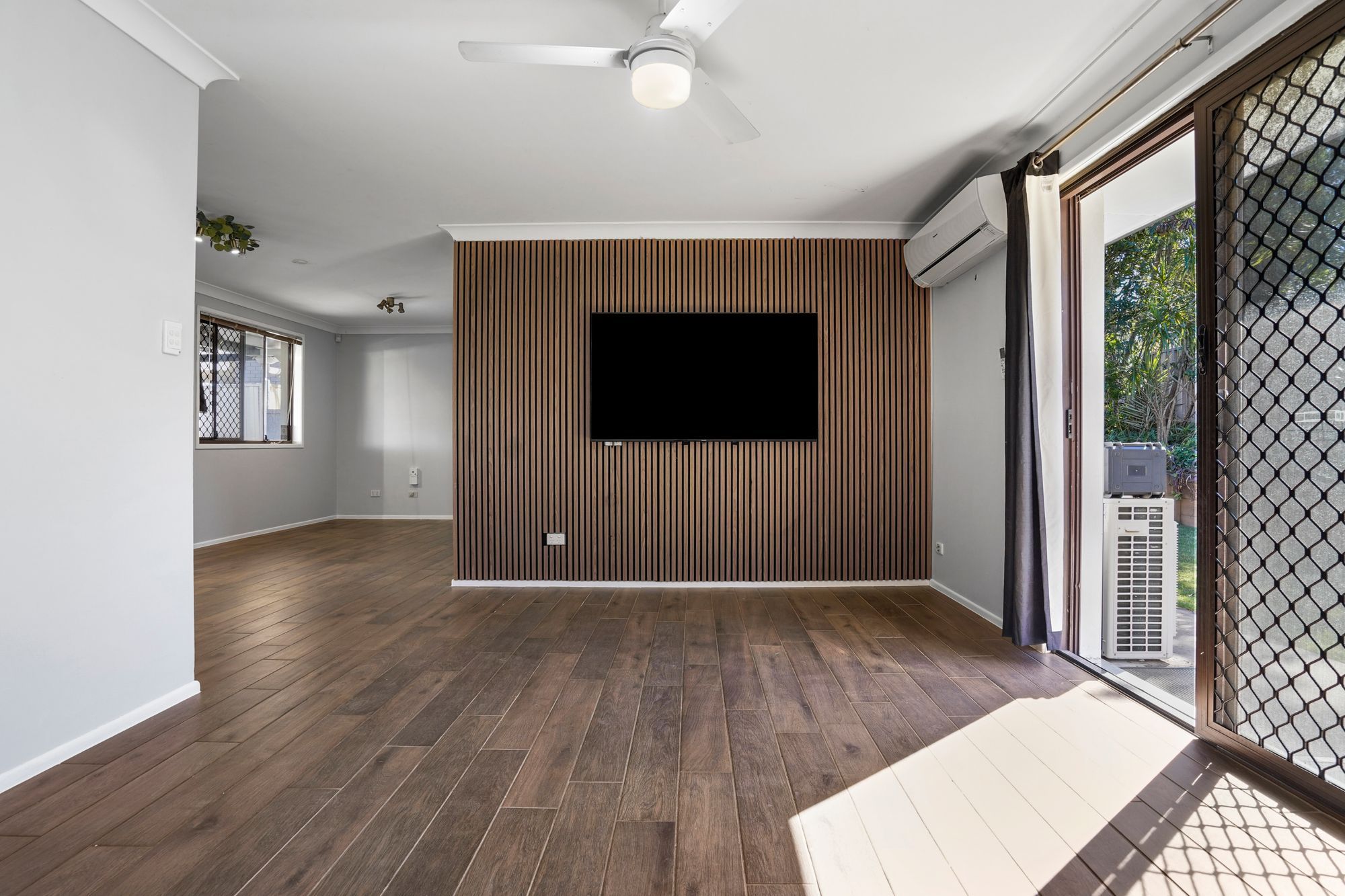 117 Mary Street — photo 4 of 25