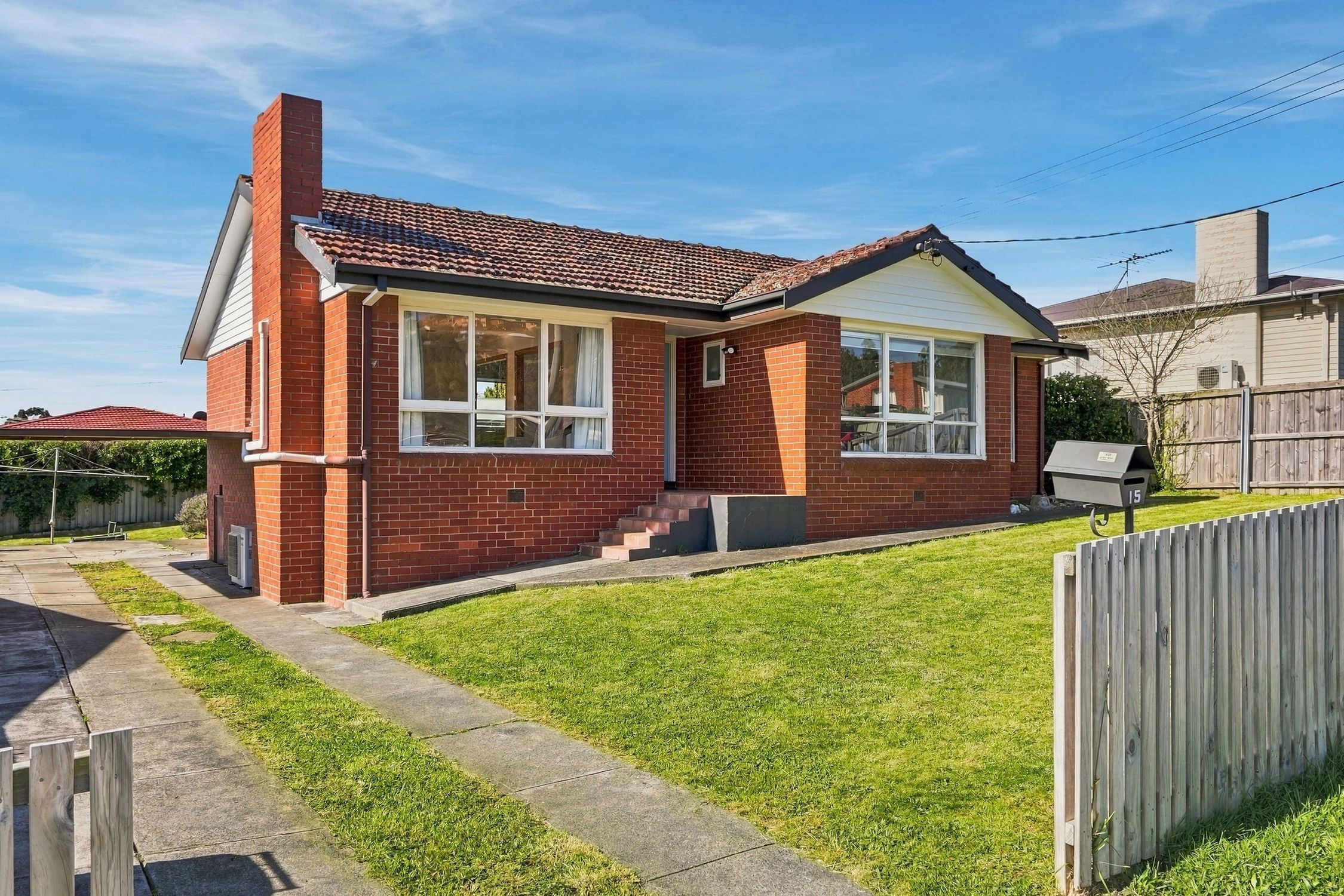 15 Ashbourne Grove — photo 18 of 30