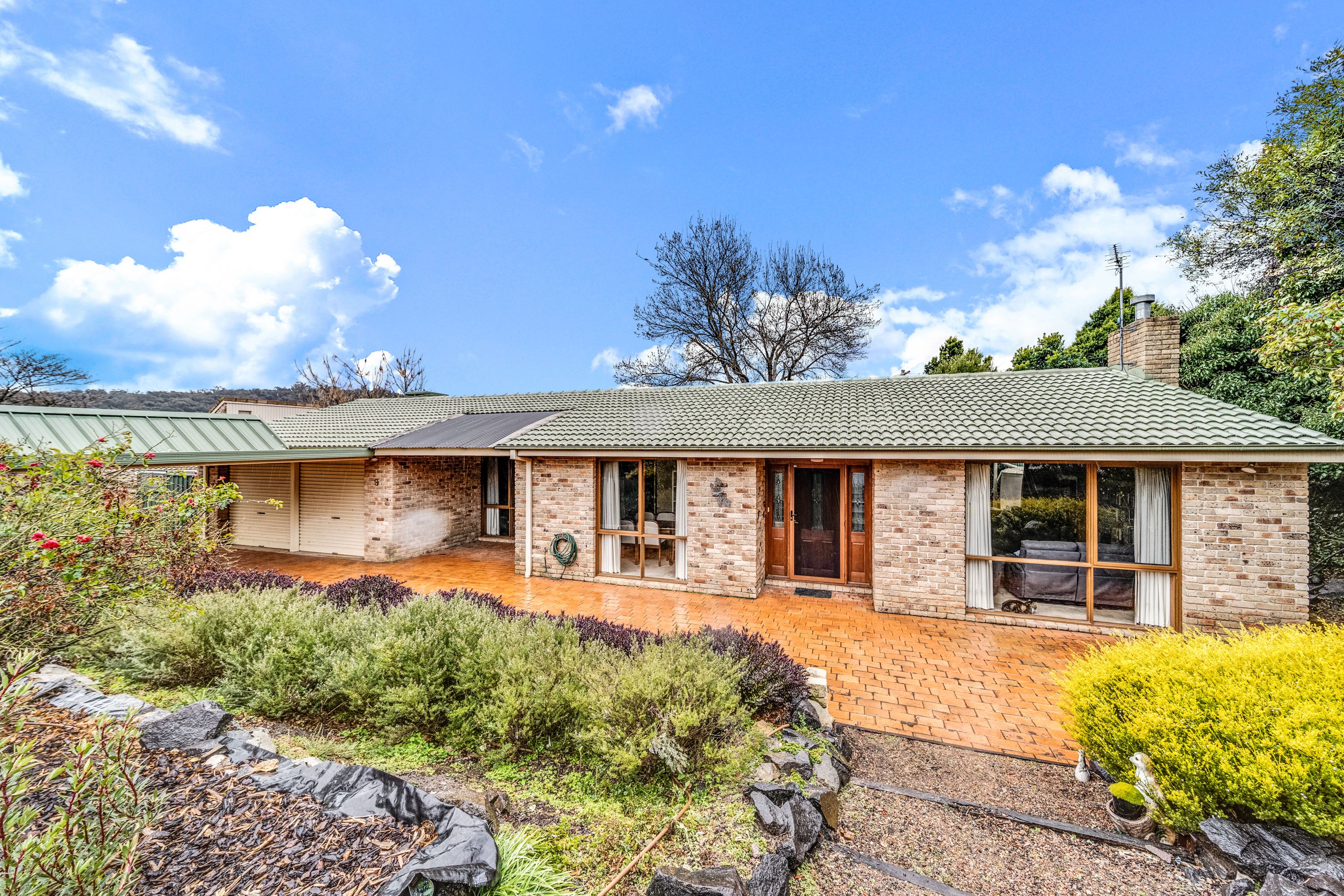 9 Bracker Place, Macarthur, ACT 2904