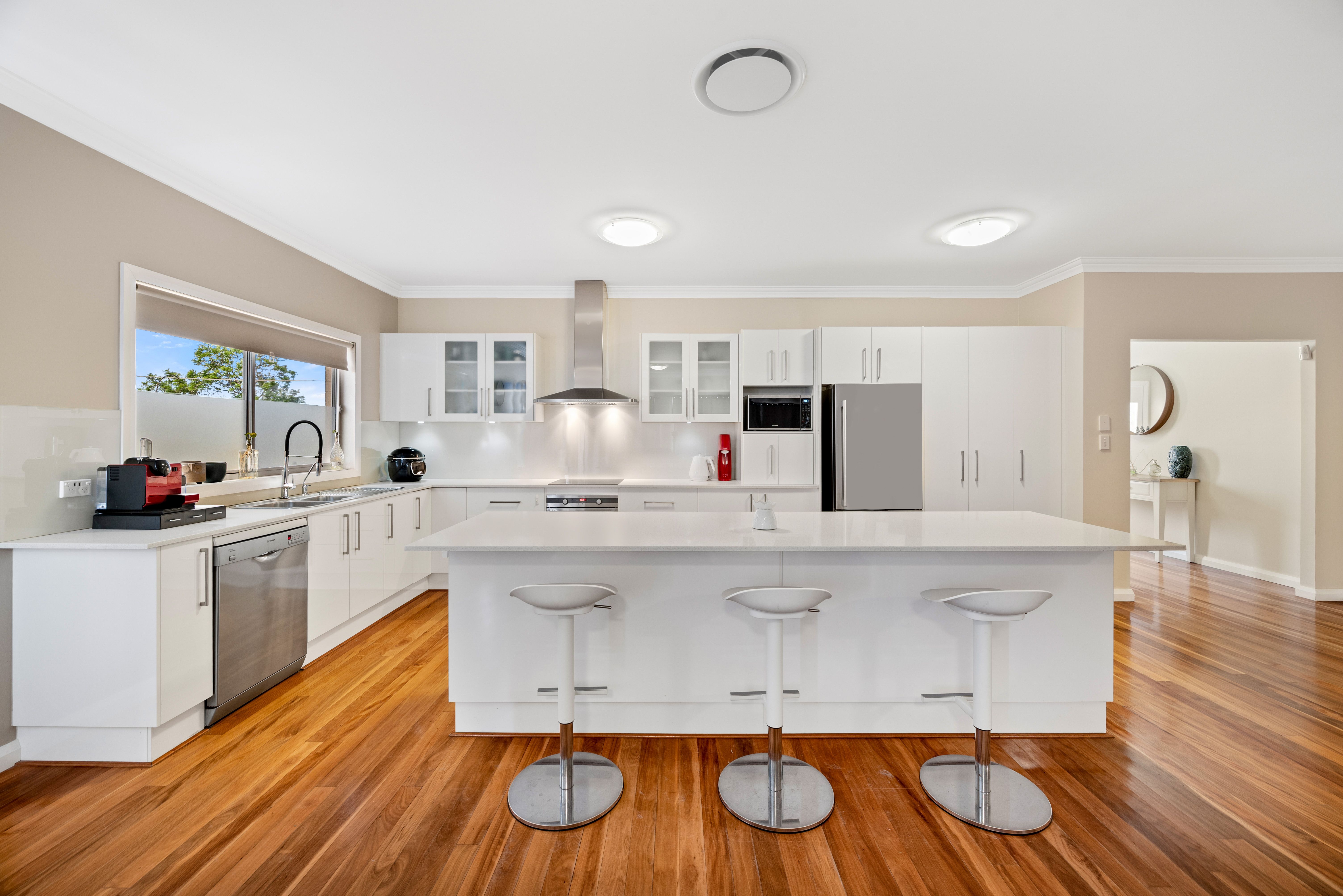 1 Rosalind Crescent, Campbelltown, NSW 2560