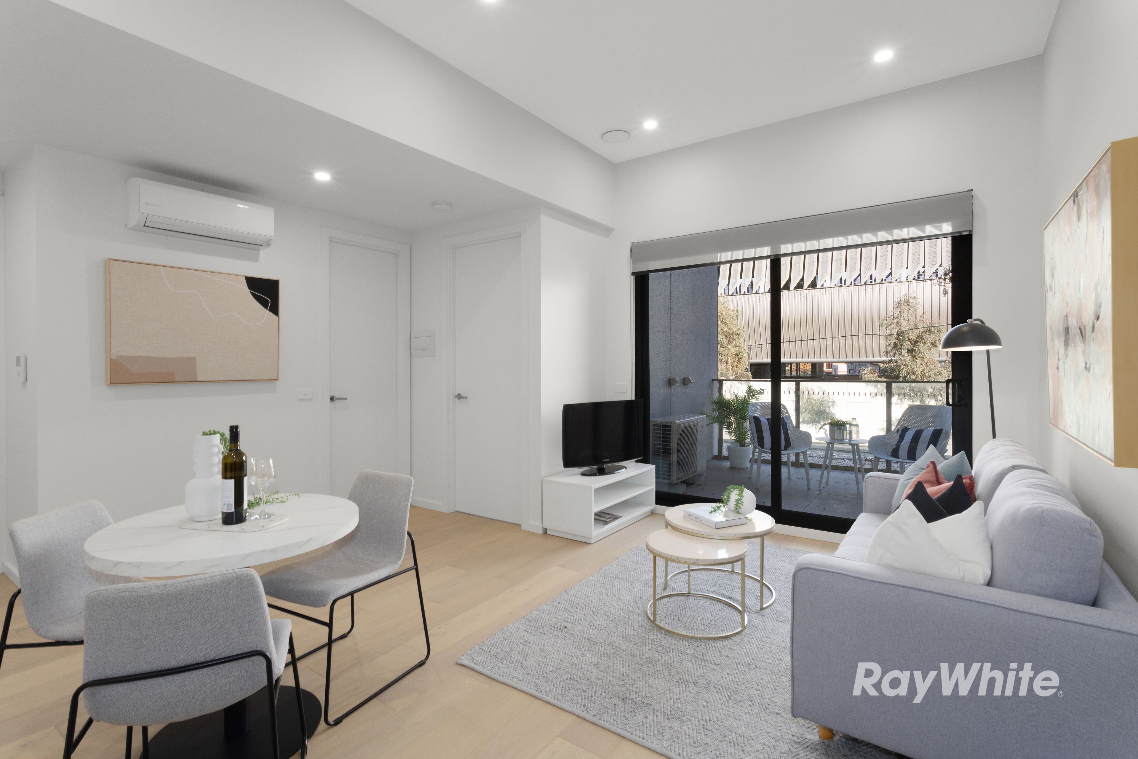 16 Woorayl Street, Carnegie VIC 3163
