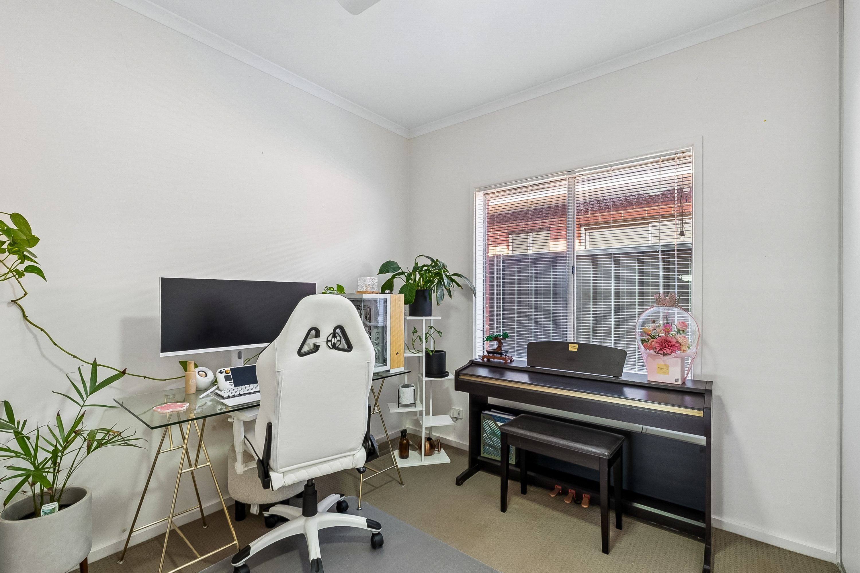 11 Erin Street — photo 7 of 9