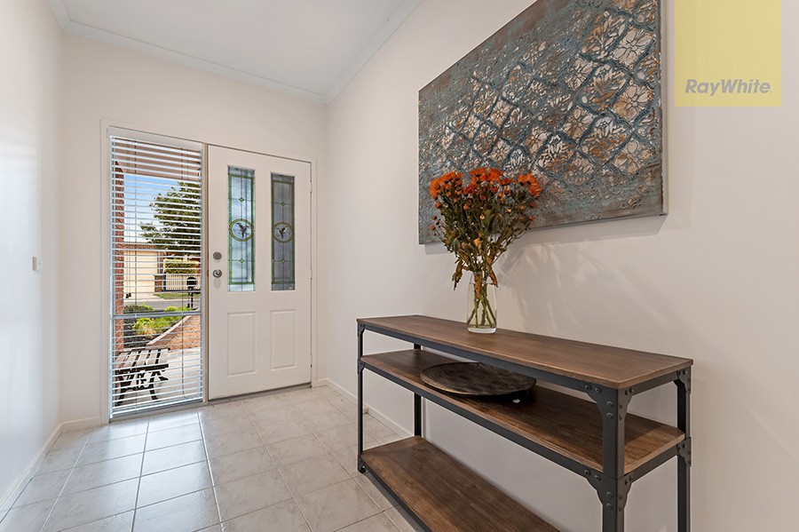 11 Tusmore Rise, Craigieburn, VIC 3064