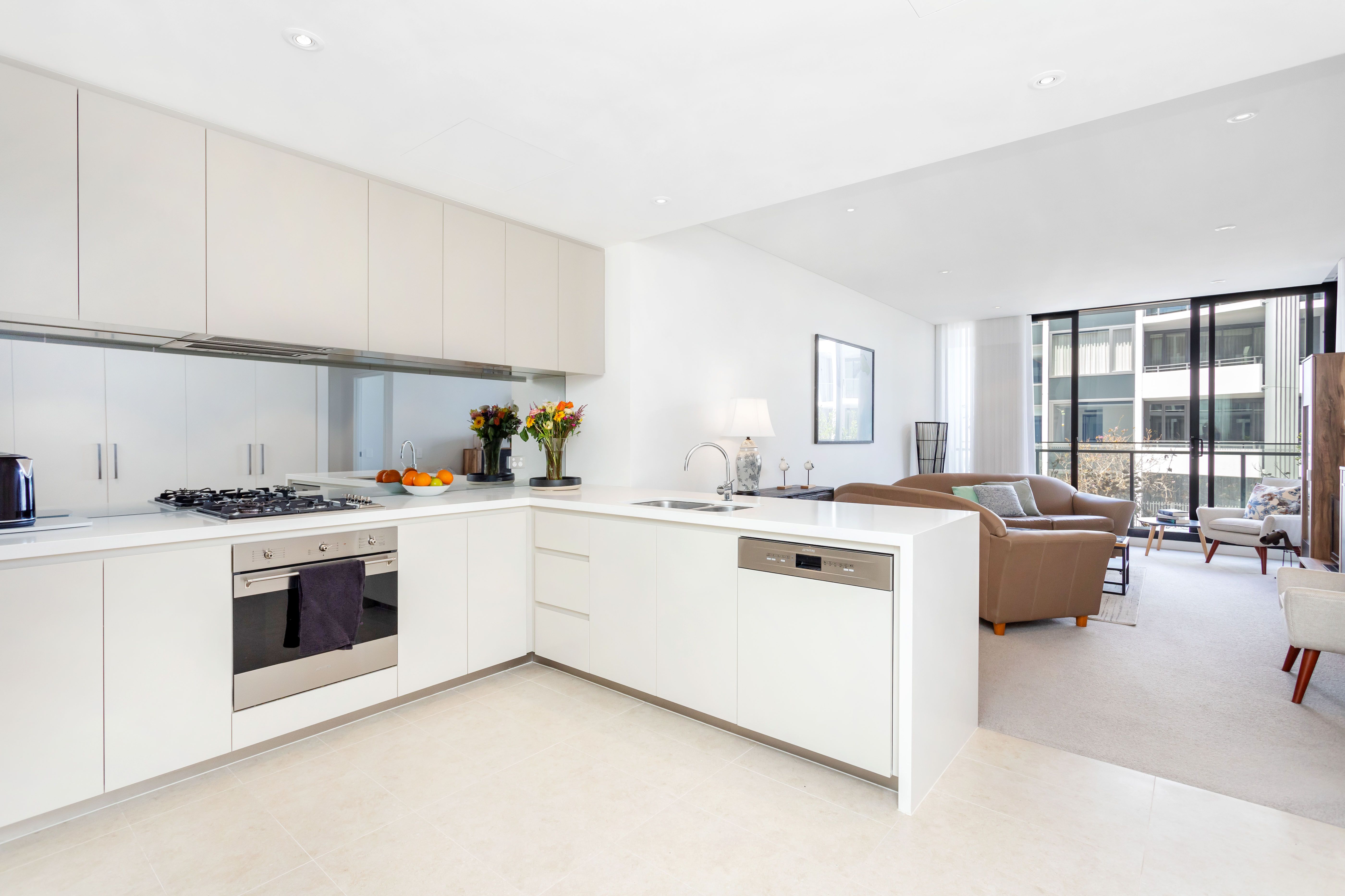 213/17 Freeman Loop, North Fremantle, WA 6159
