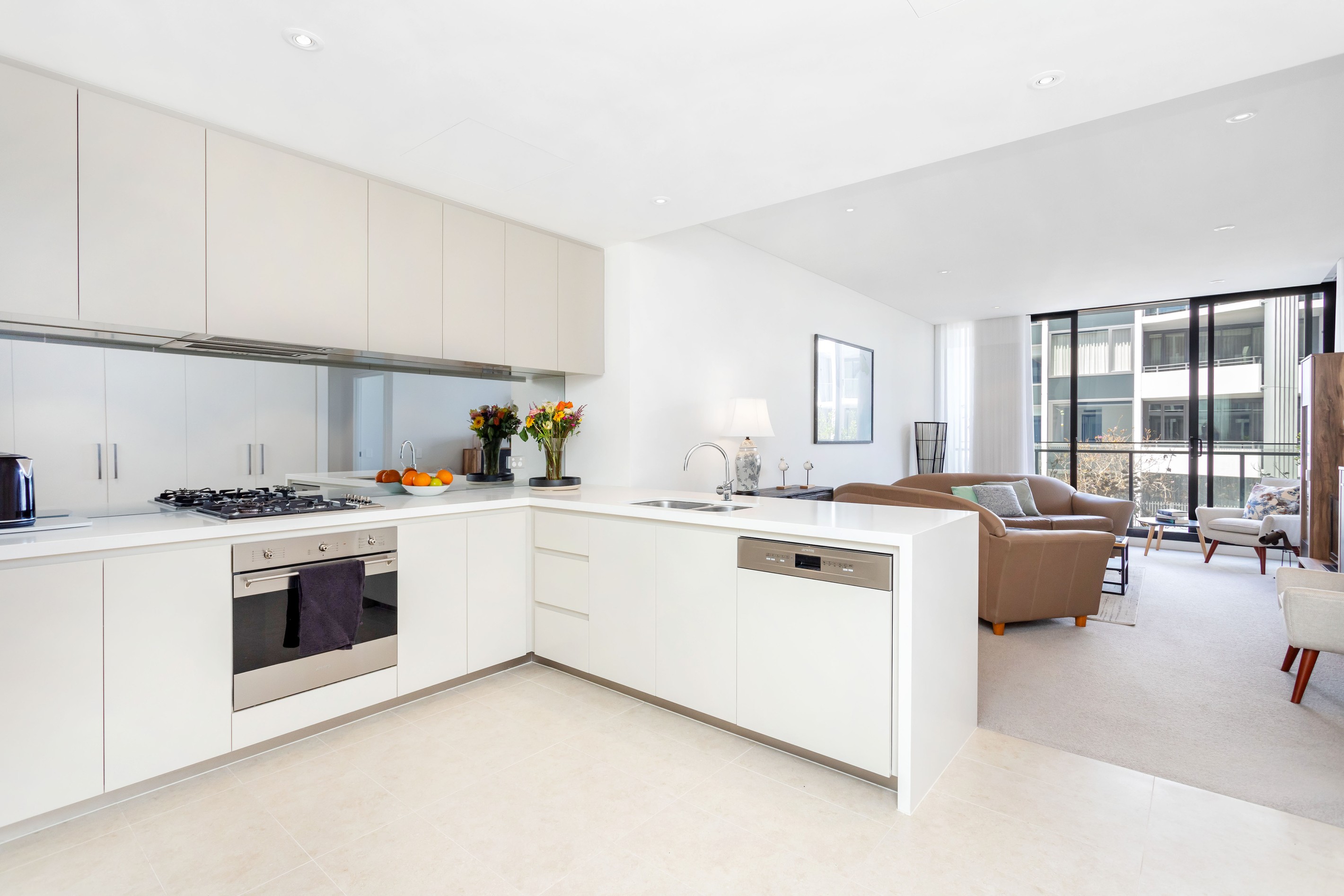 213/17 Freeman Loop, North Fremantle, WA 6159