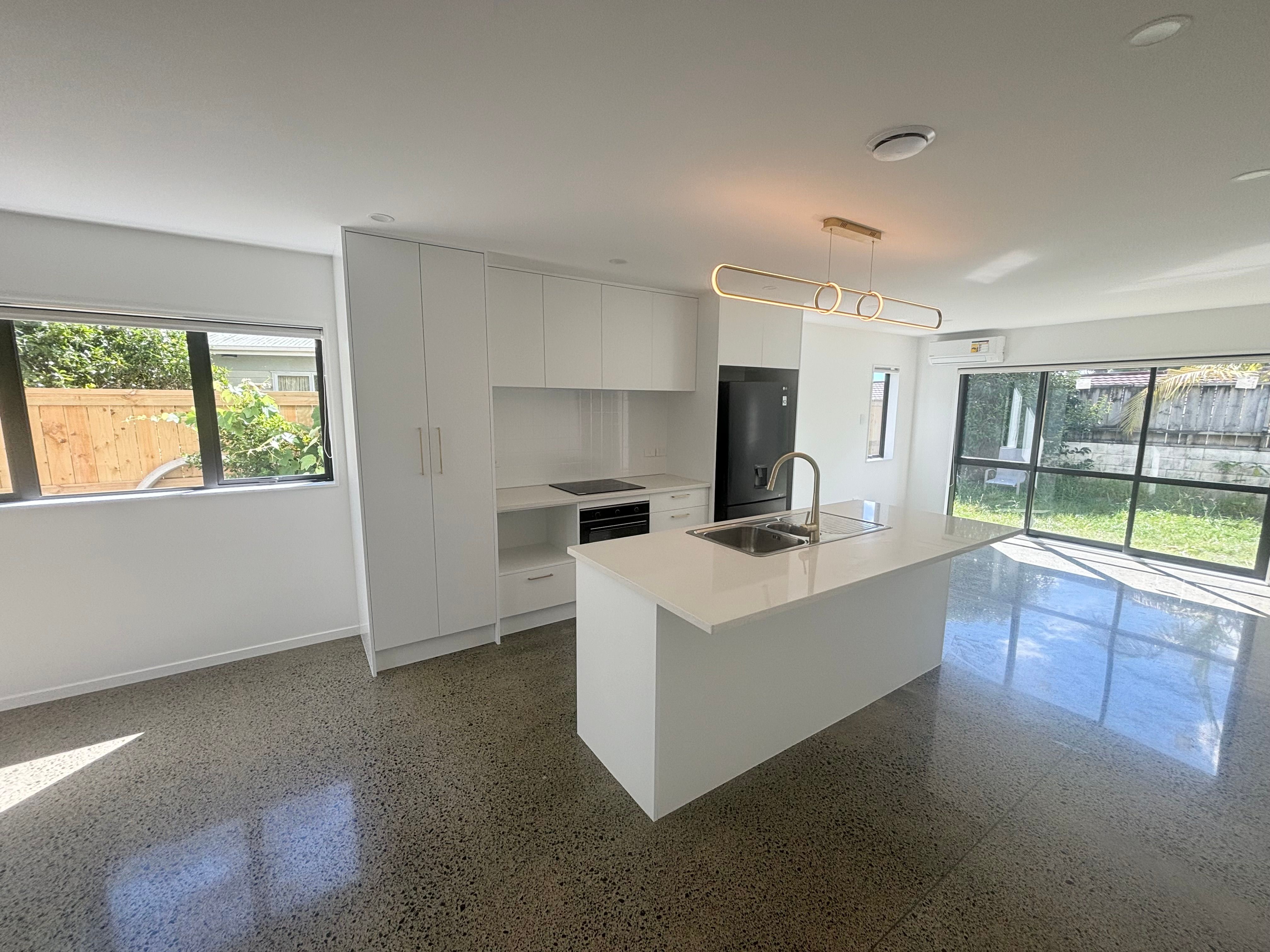 D/80 Woodglen Road, Glen Eden, Waitakere City