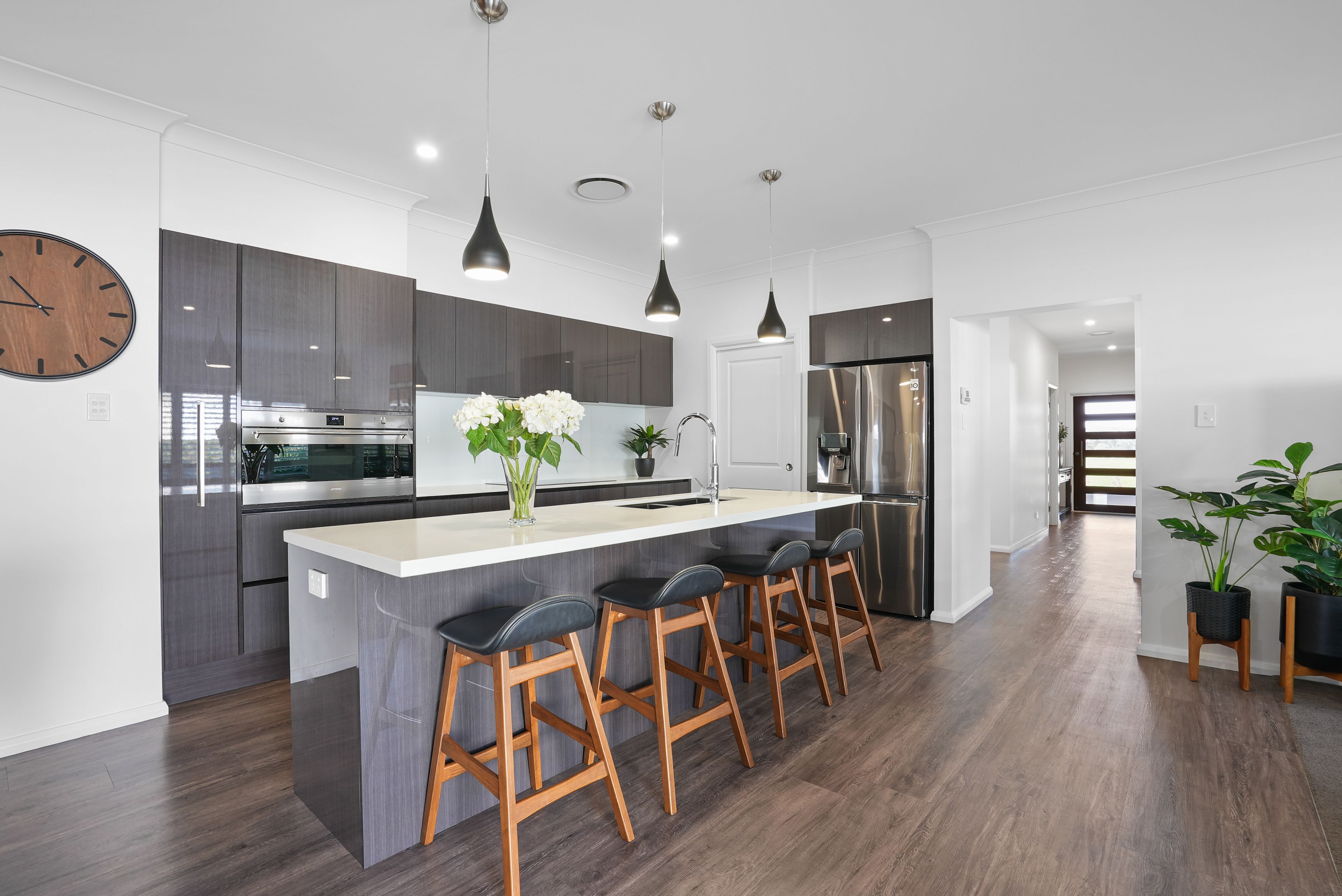 64 Wamara Crescent — photo 4 of 15