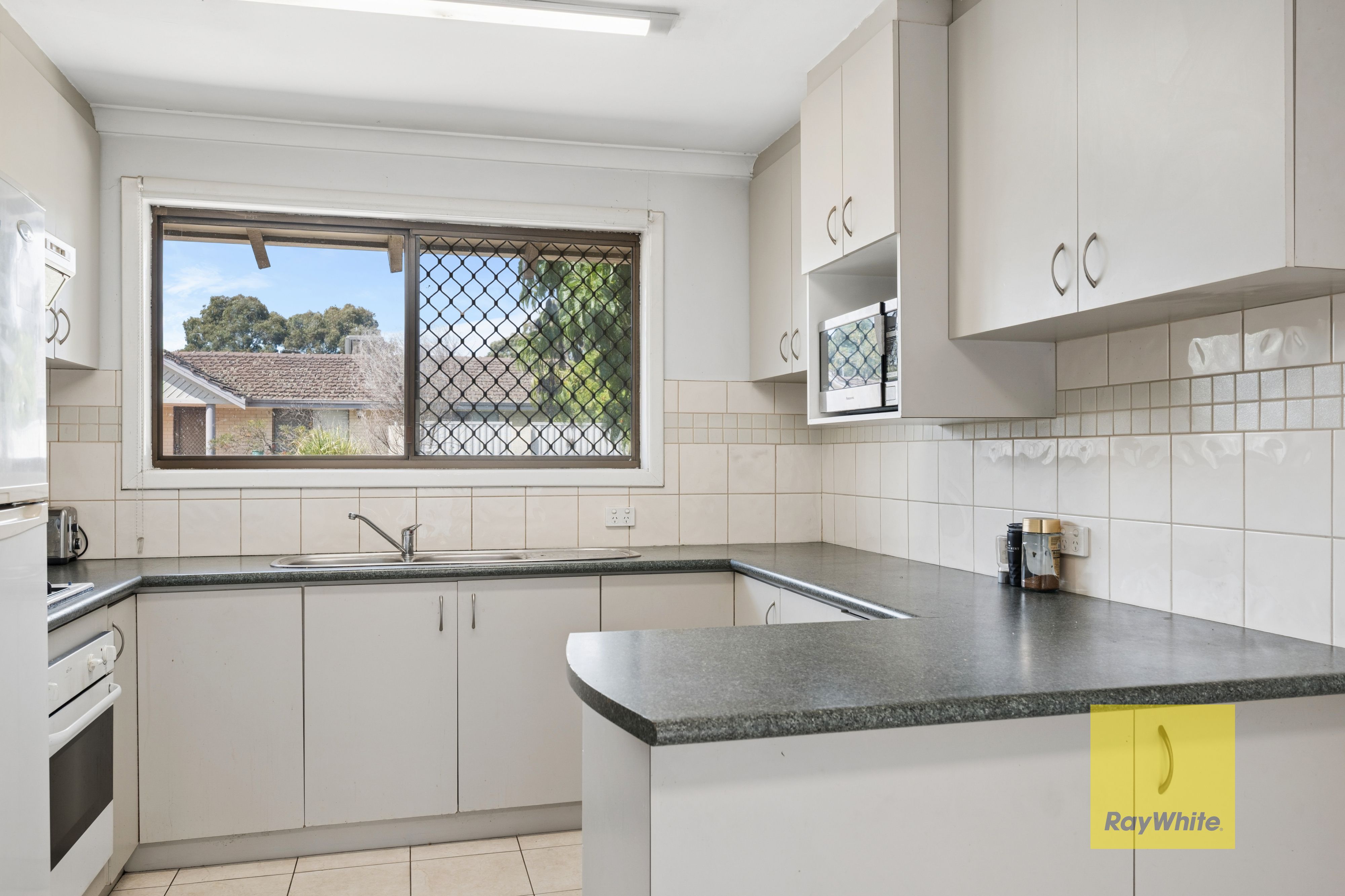 7D John Street — photo 10 of 18