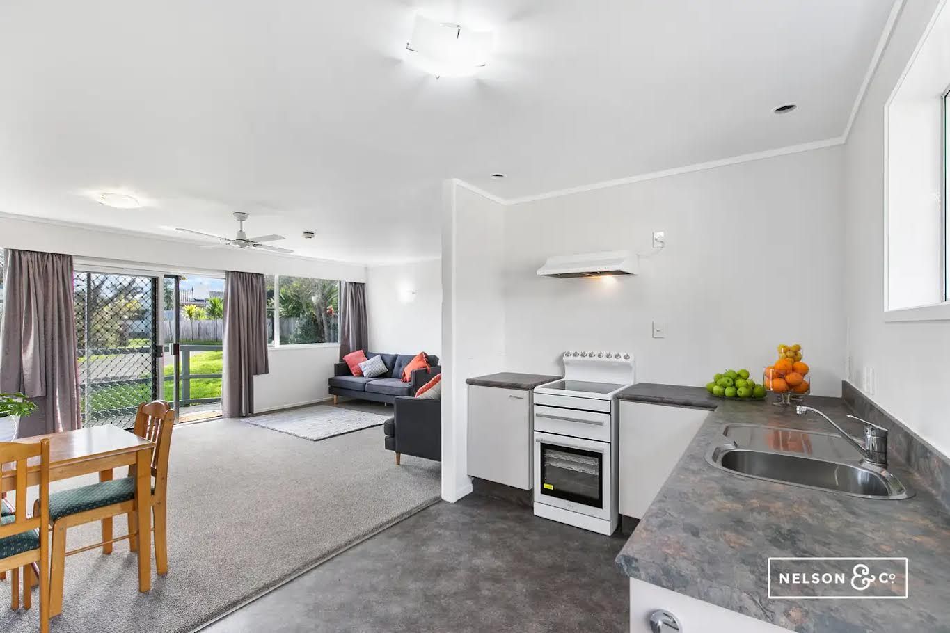 1/576a Weymouth Road, Weymouth, Manukau City