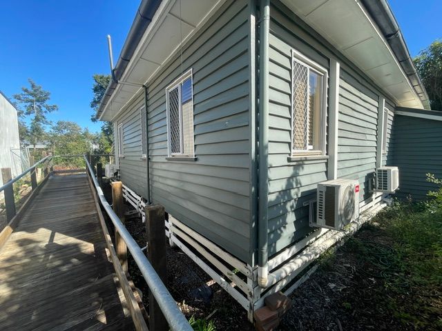 32 Burns Street, Fernvale, QLD 4306