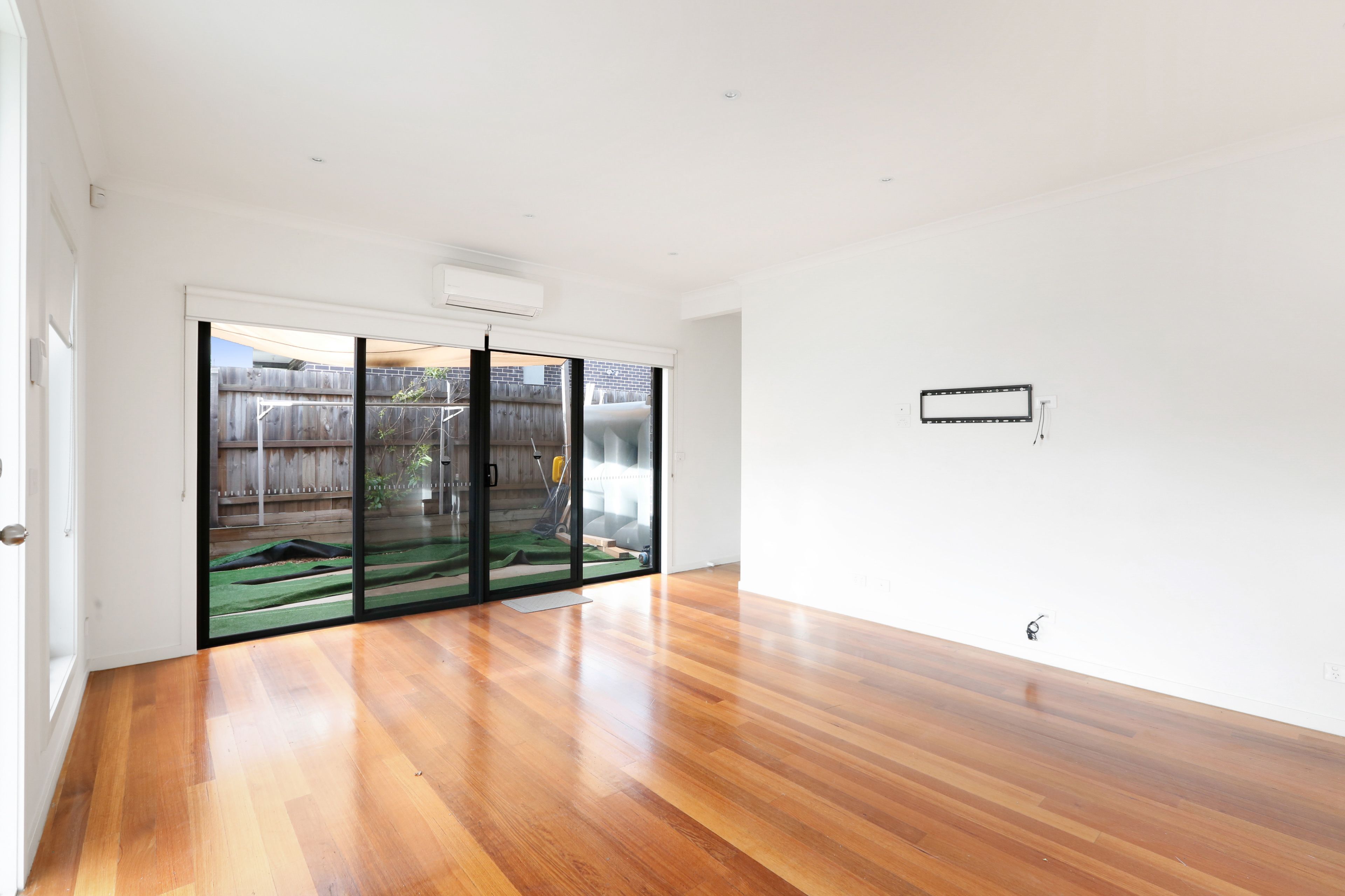 1/880 Pascoe Vale Road, Glenroy, VIC 3046