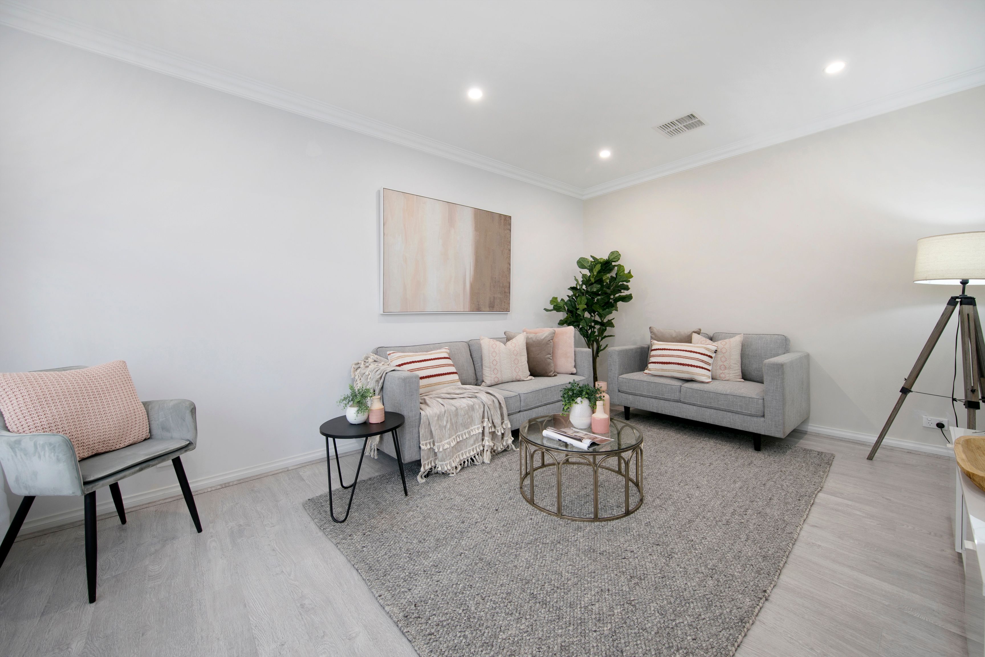 21 Heather Drive, Para Vista SA 5093
