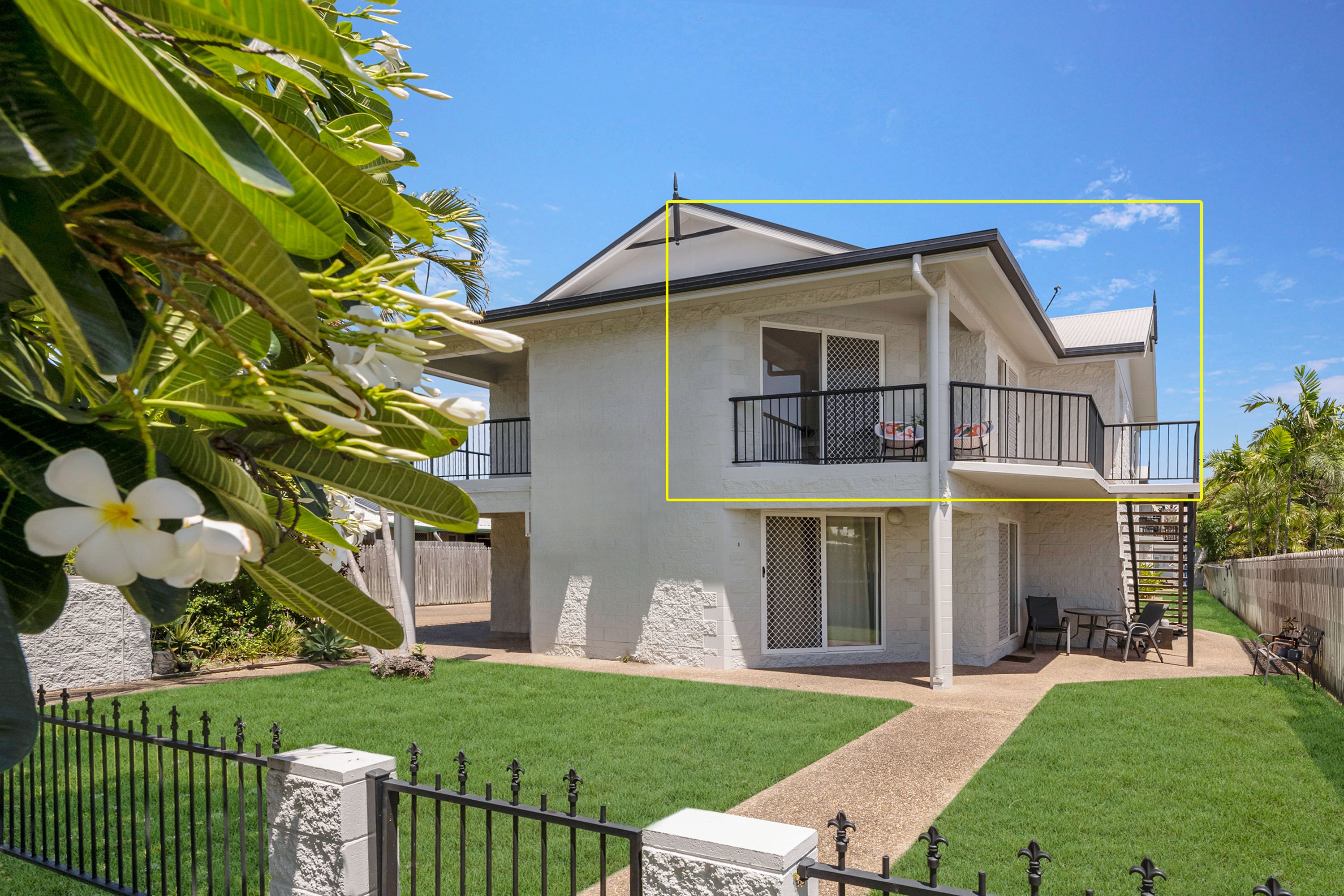 36-38 Henry Street, West End QLD 4810