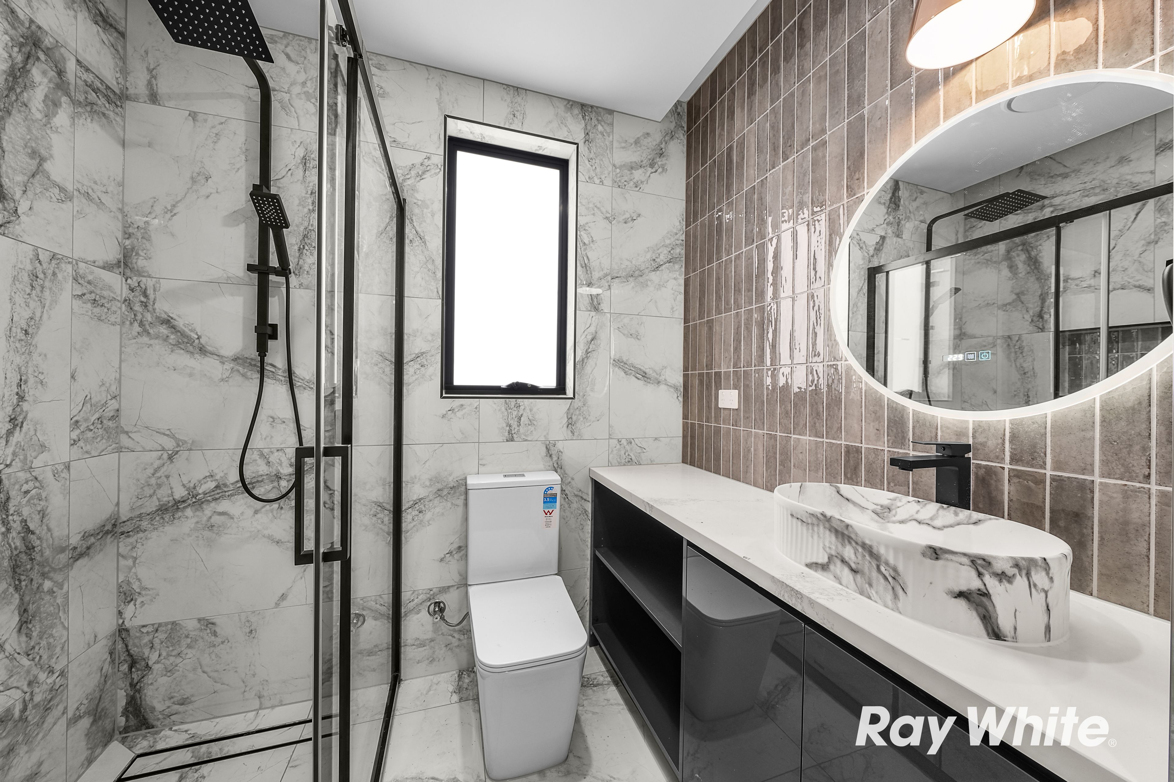 48 Pulchella Crescent — photo 18 of 21