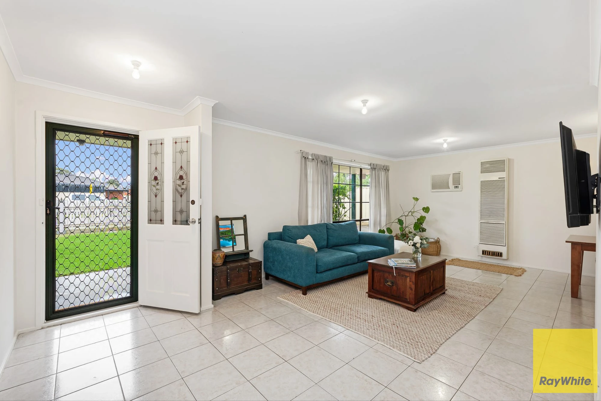 17 Longfellow Drive, Delahey, VIC 3037