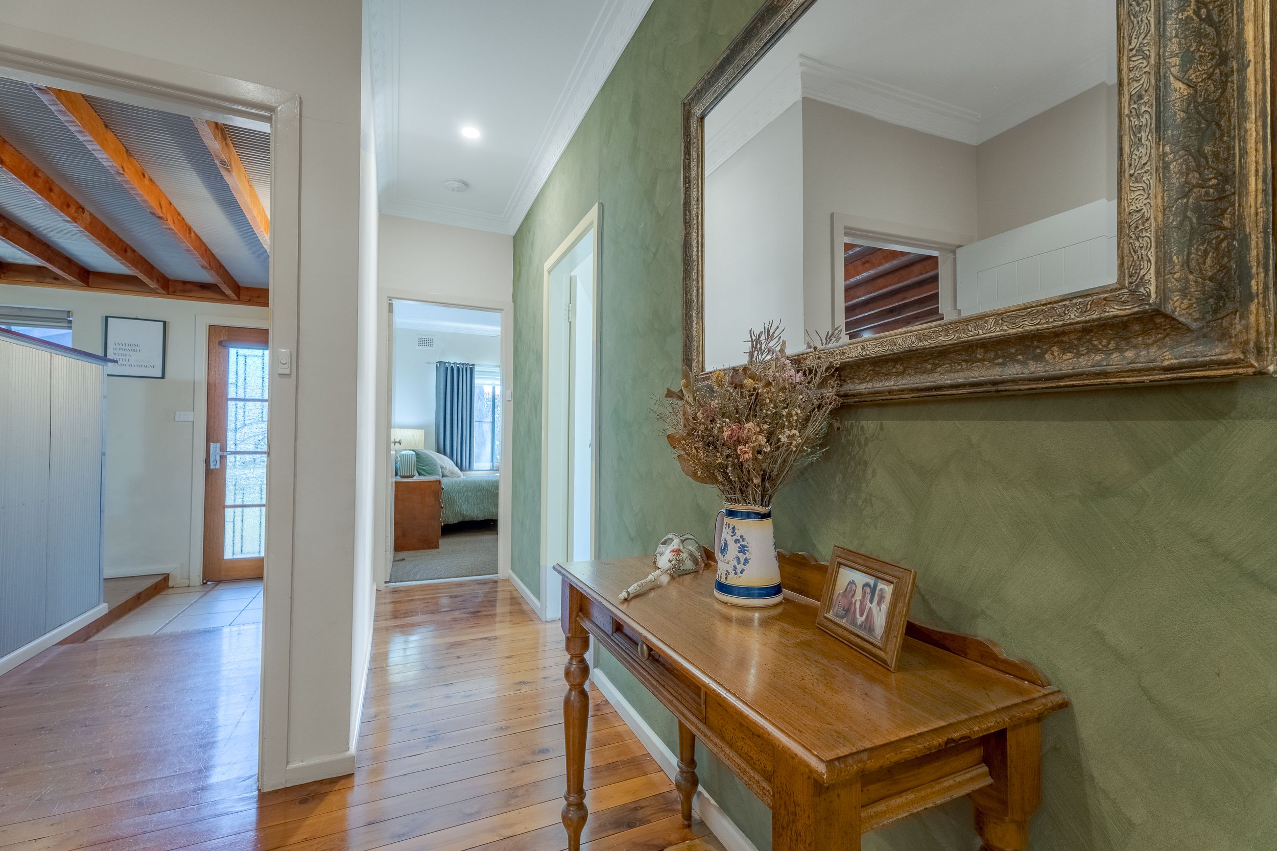 21 Laughton Street — photo 10 of 19