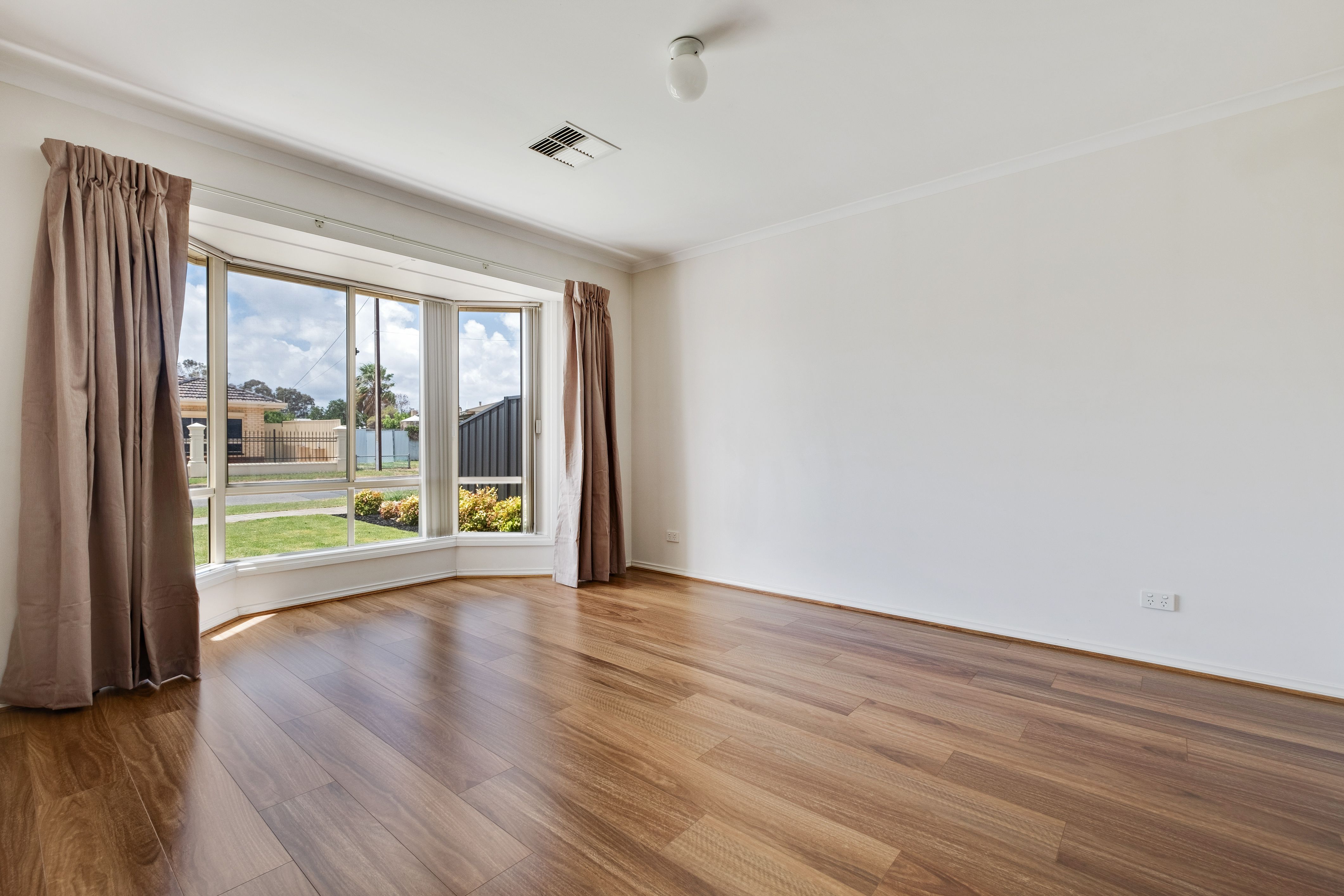 2A Mill Street, Seaton, SA 5023