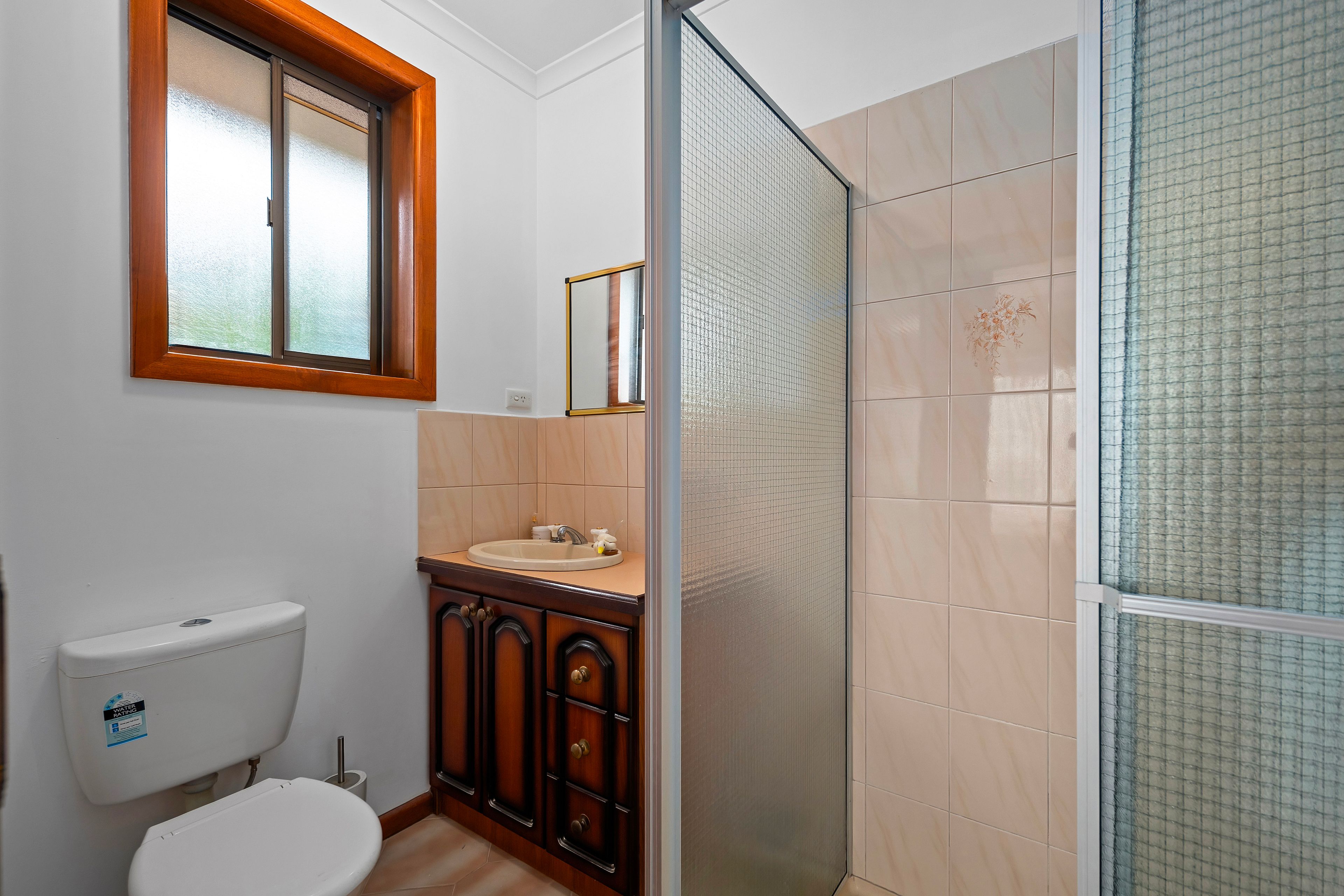 120 Barry Road — photo 7 of 27