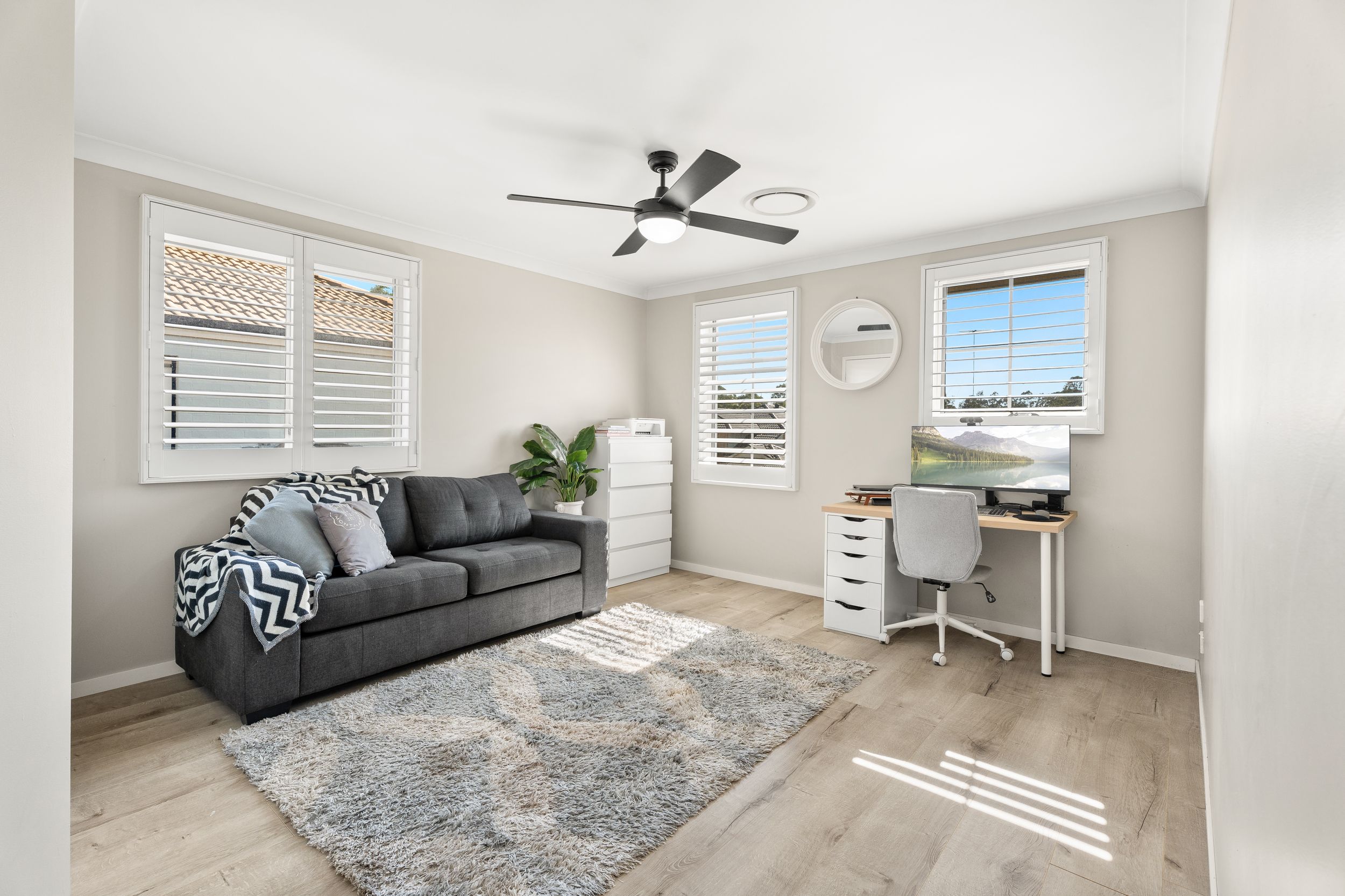 23 Kingsfield Avenue, Glenmore Park, NSW