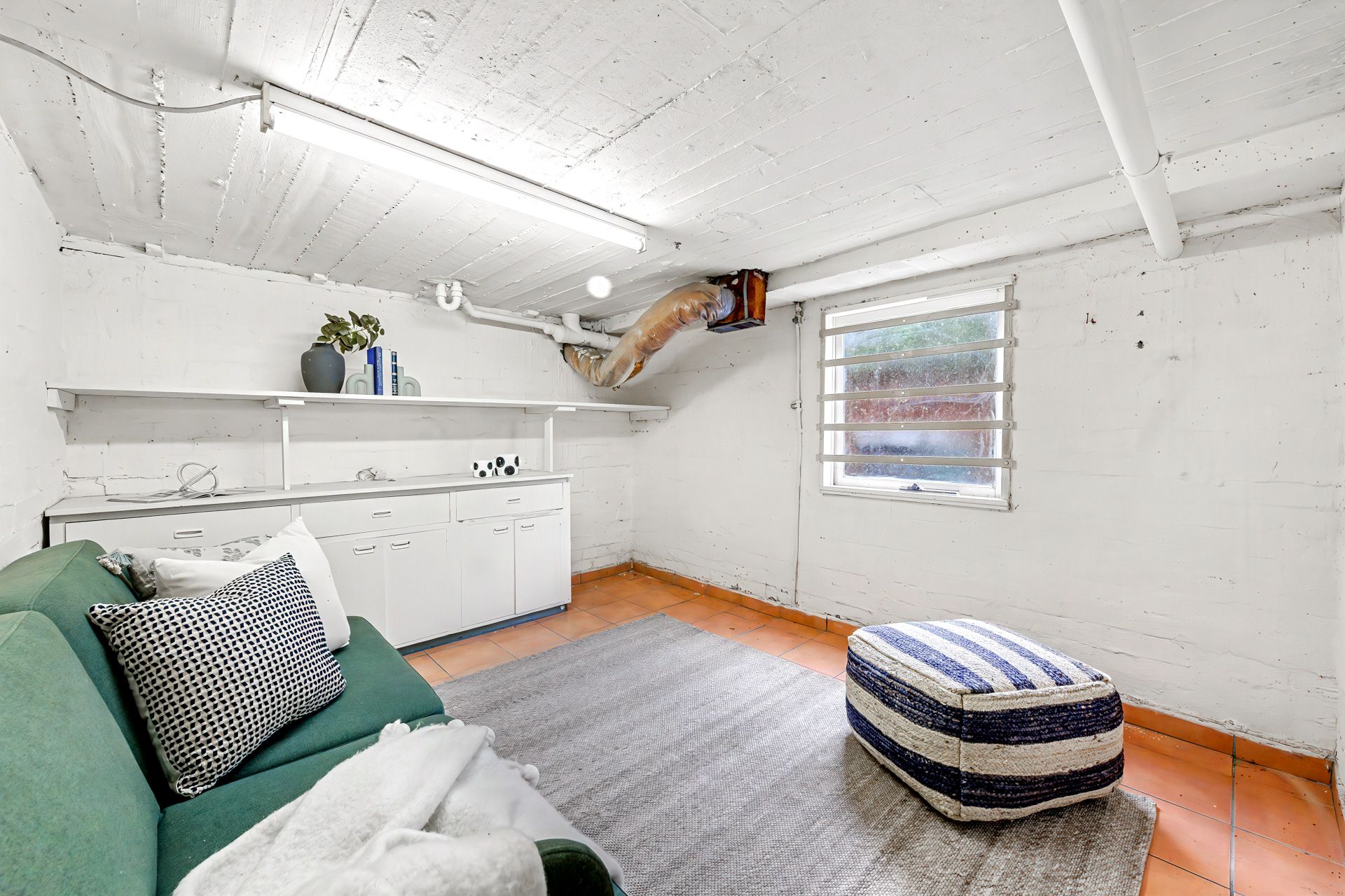1 Eric Court — photo 17 of 22