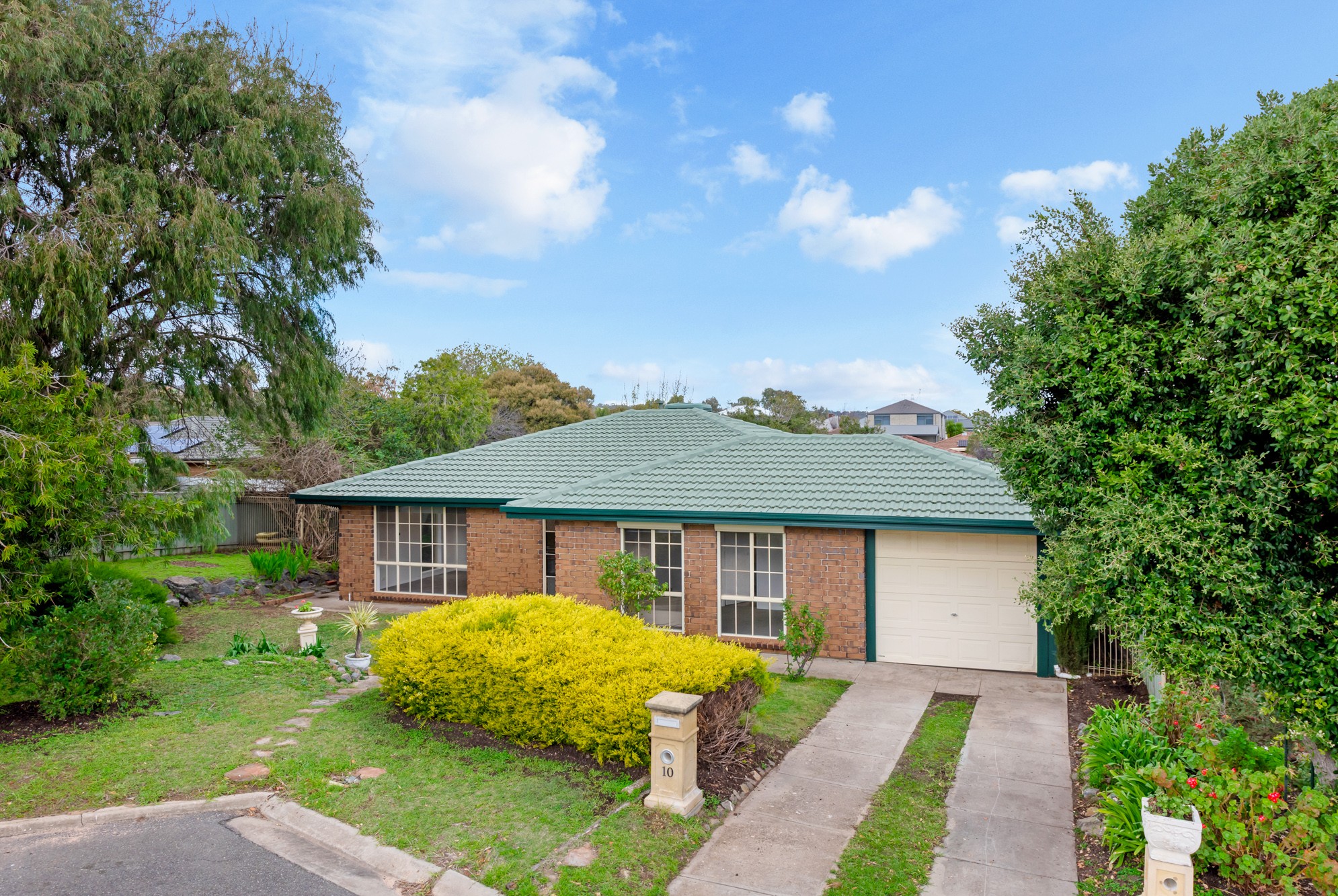 10 Gibson Court, Woodcroft, SA 5162
