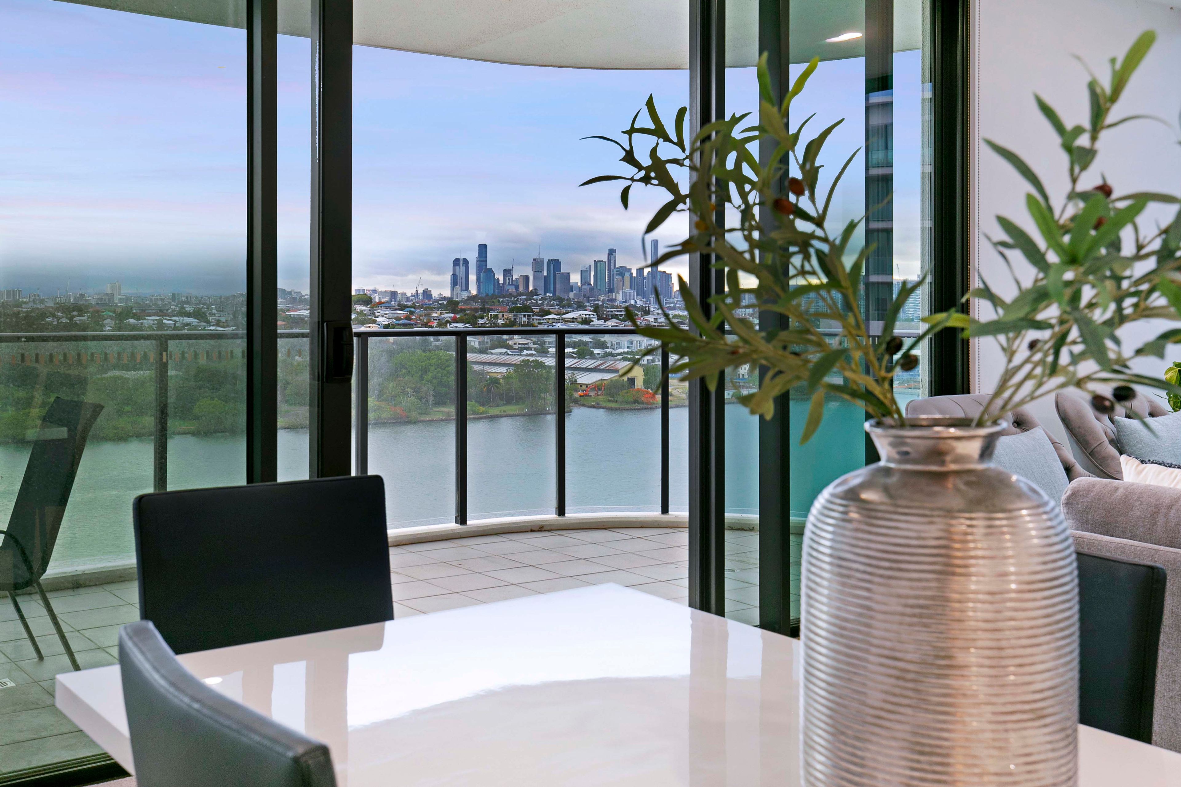 11204/7 Wharf Street, Hamilton, QLD 4007
