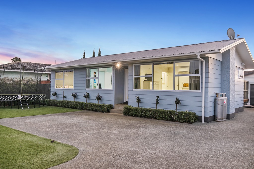 9 Dalry Place, Mangere Bridge, Manukau City