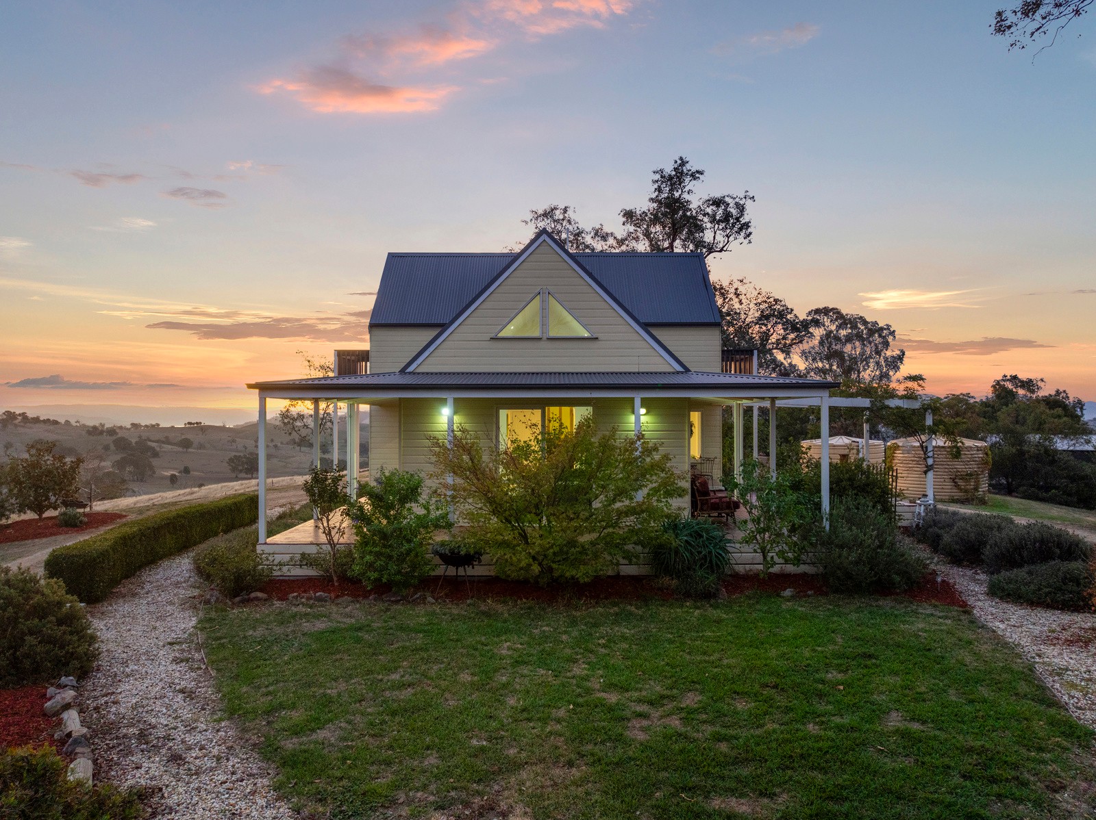 946 Monkey Gully Road, Goughs Bay, VIC 3723