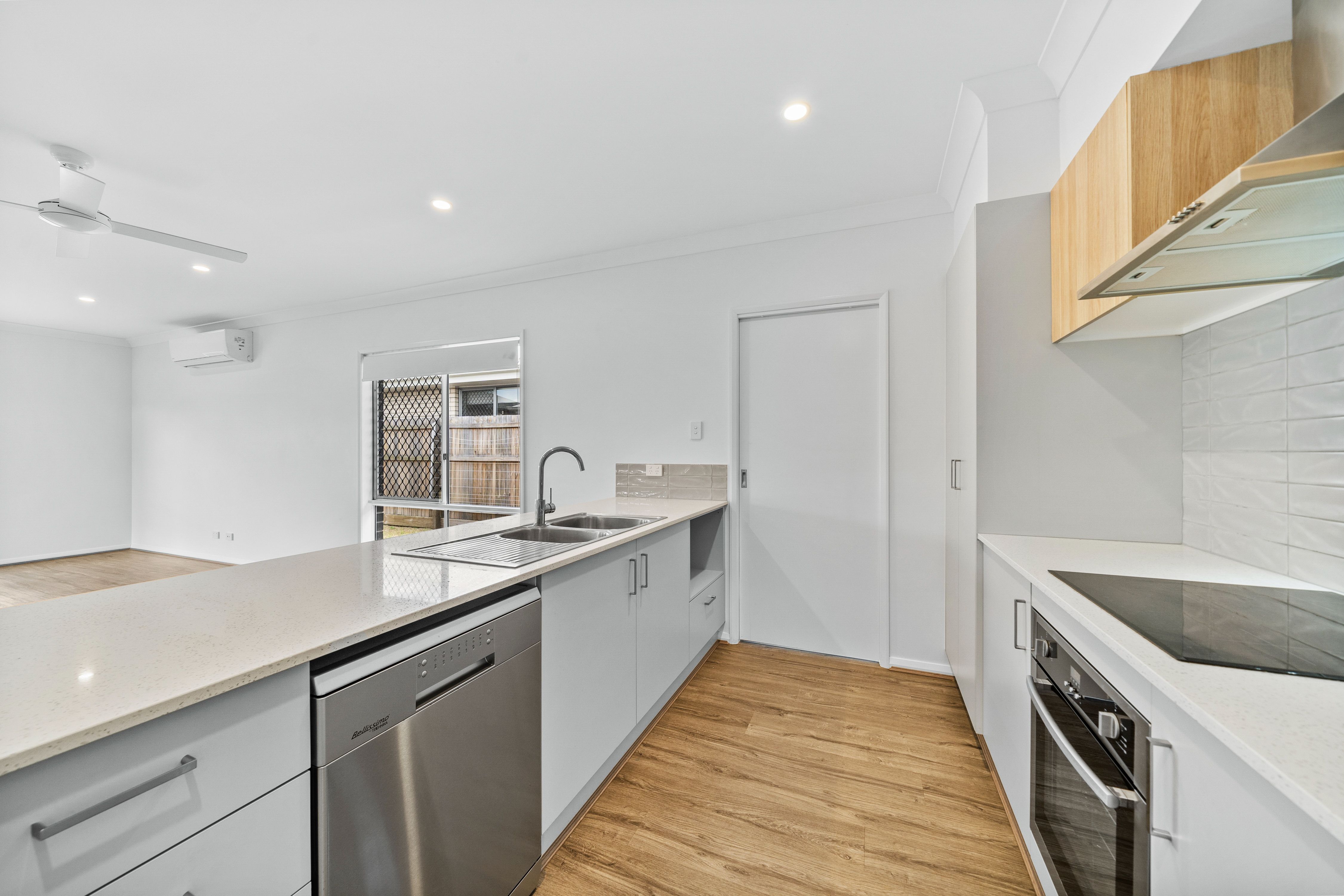 79 Pebble Creek Way, South Maclean, QLD 4280