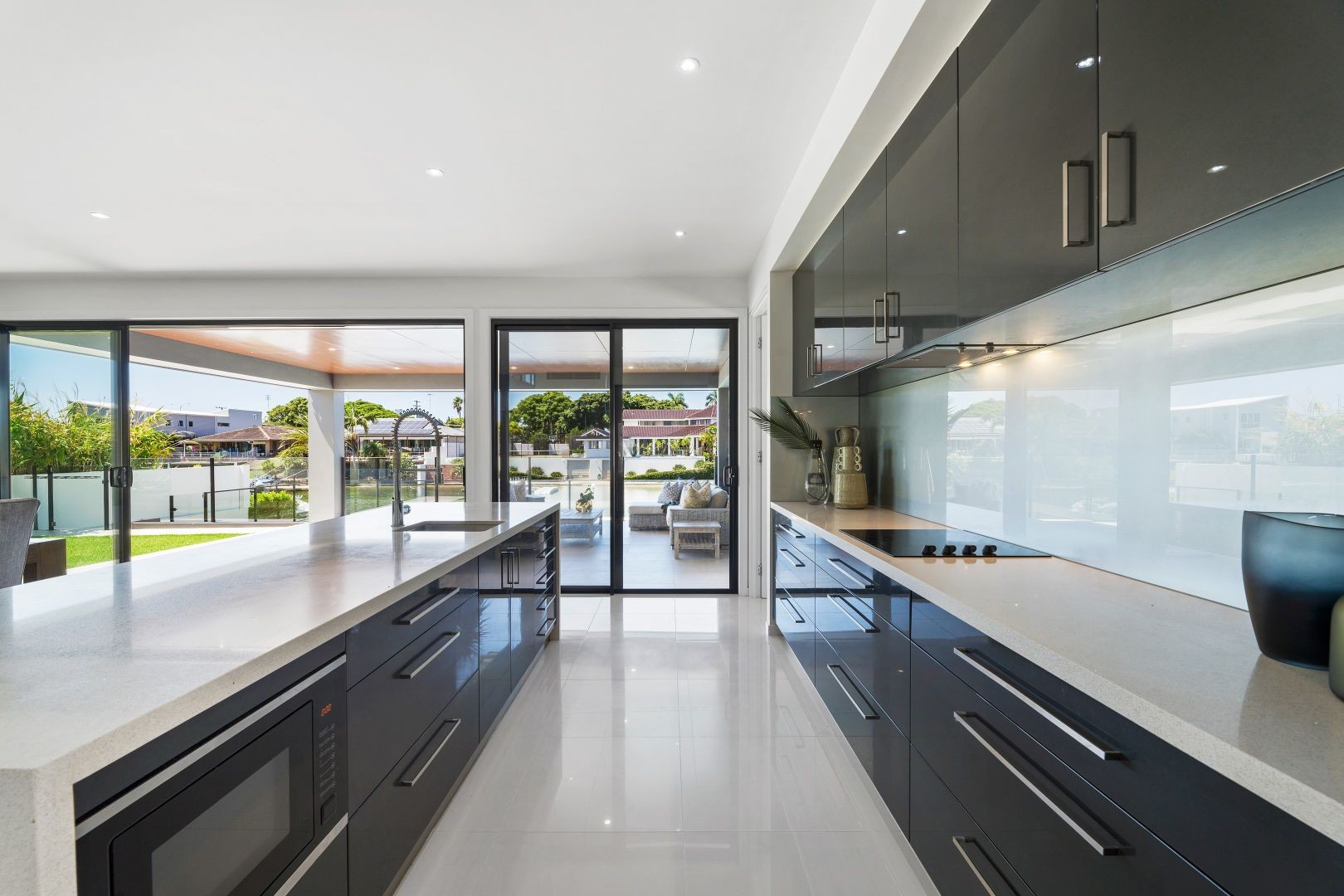 20 Boomerang Crescent, Sorrento, QLD 4217