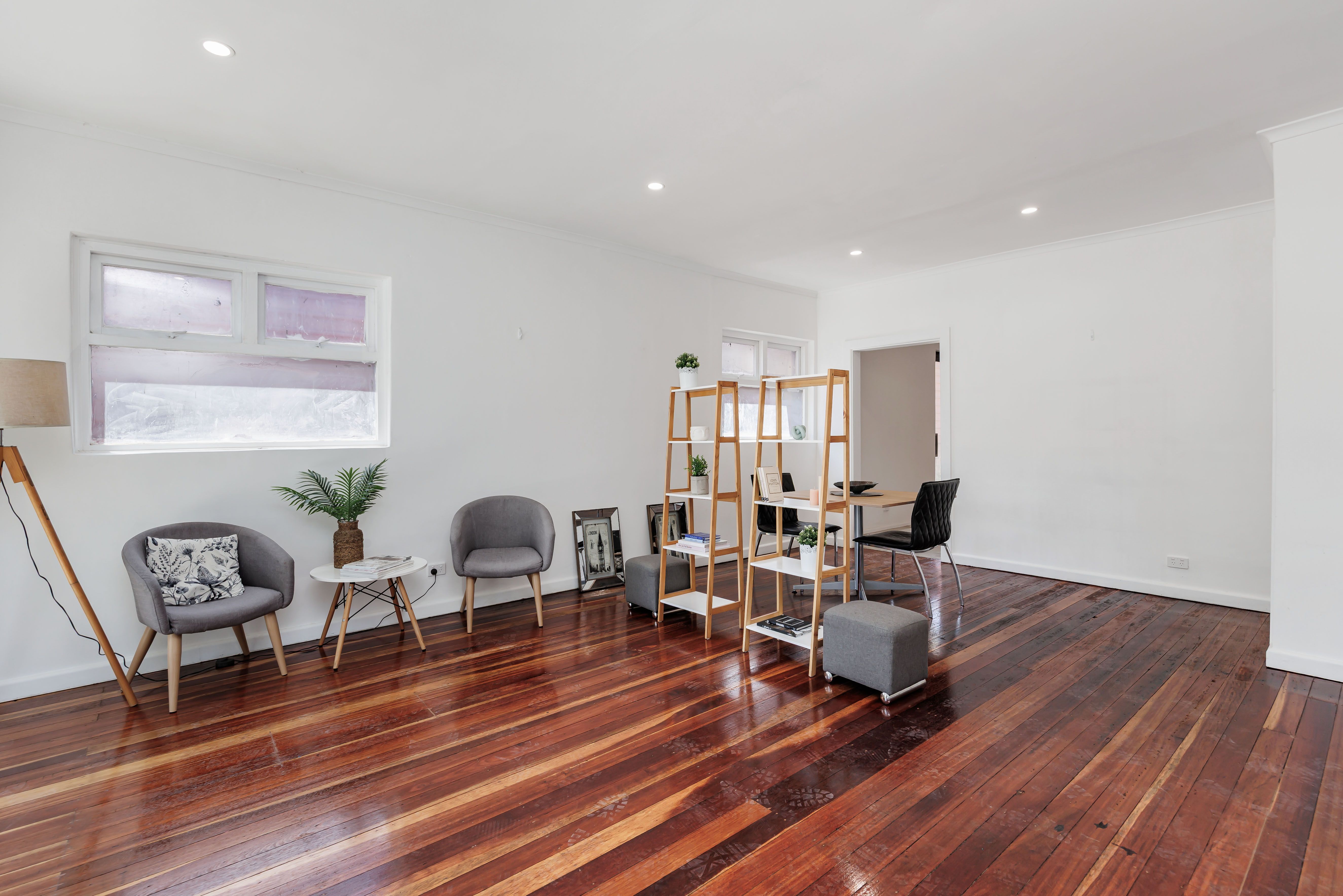 Shop 1/8 Nile Street — photo 8 of 11