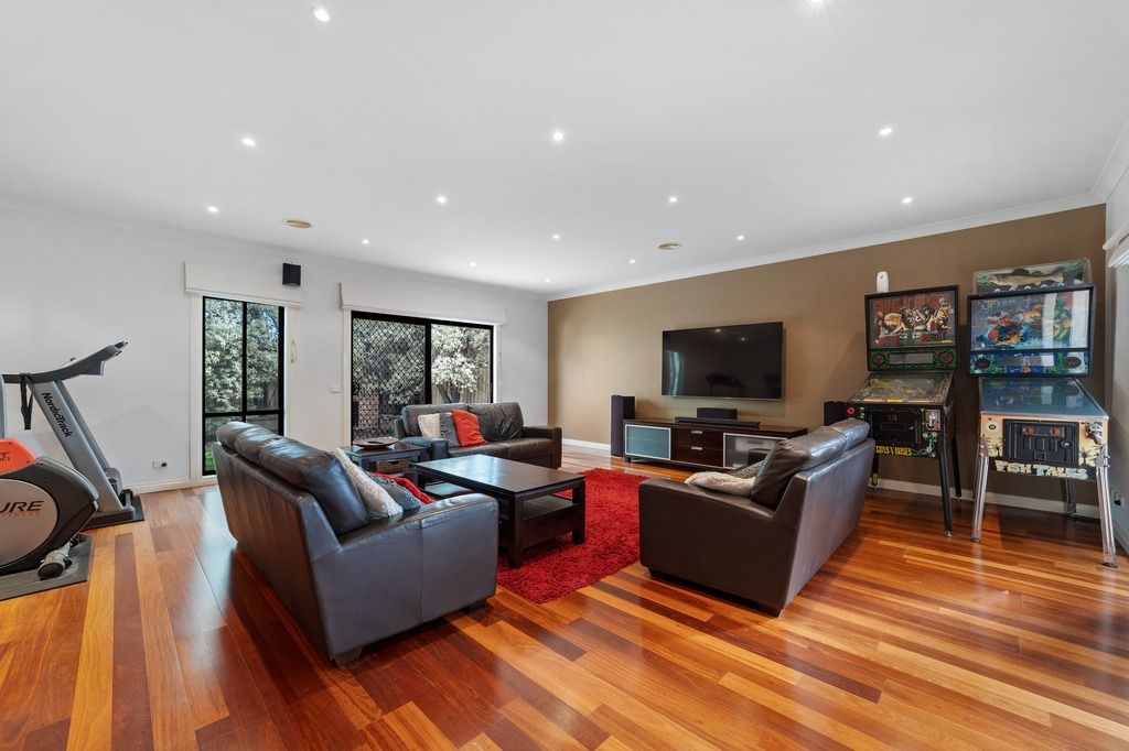 3 Albany Court — photo 11 of 23