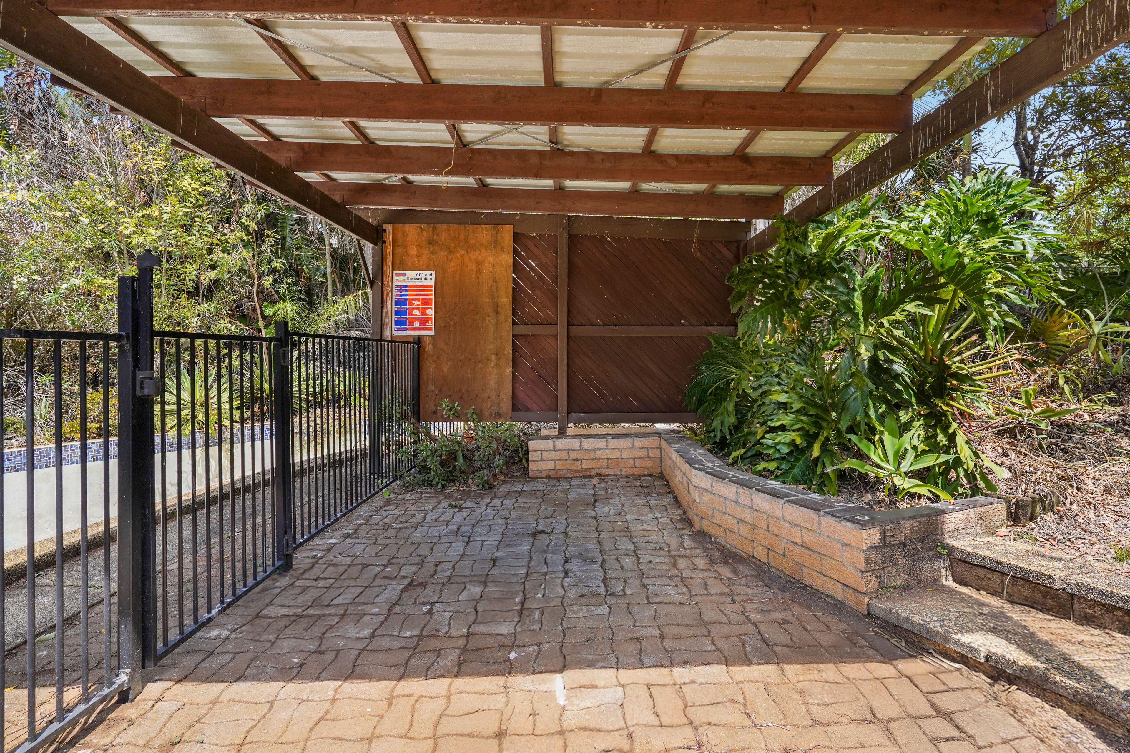 17 Dema Street — photo 18 of 24