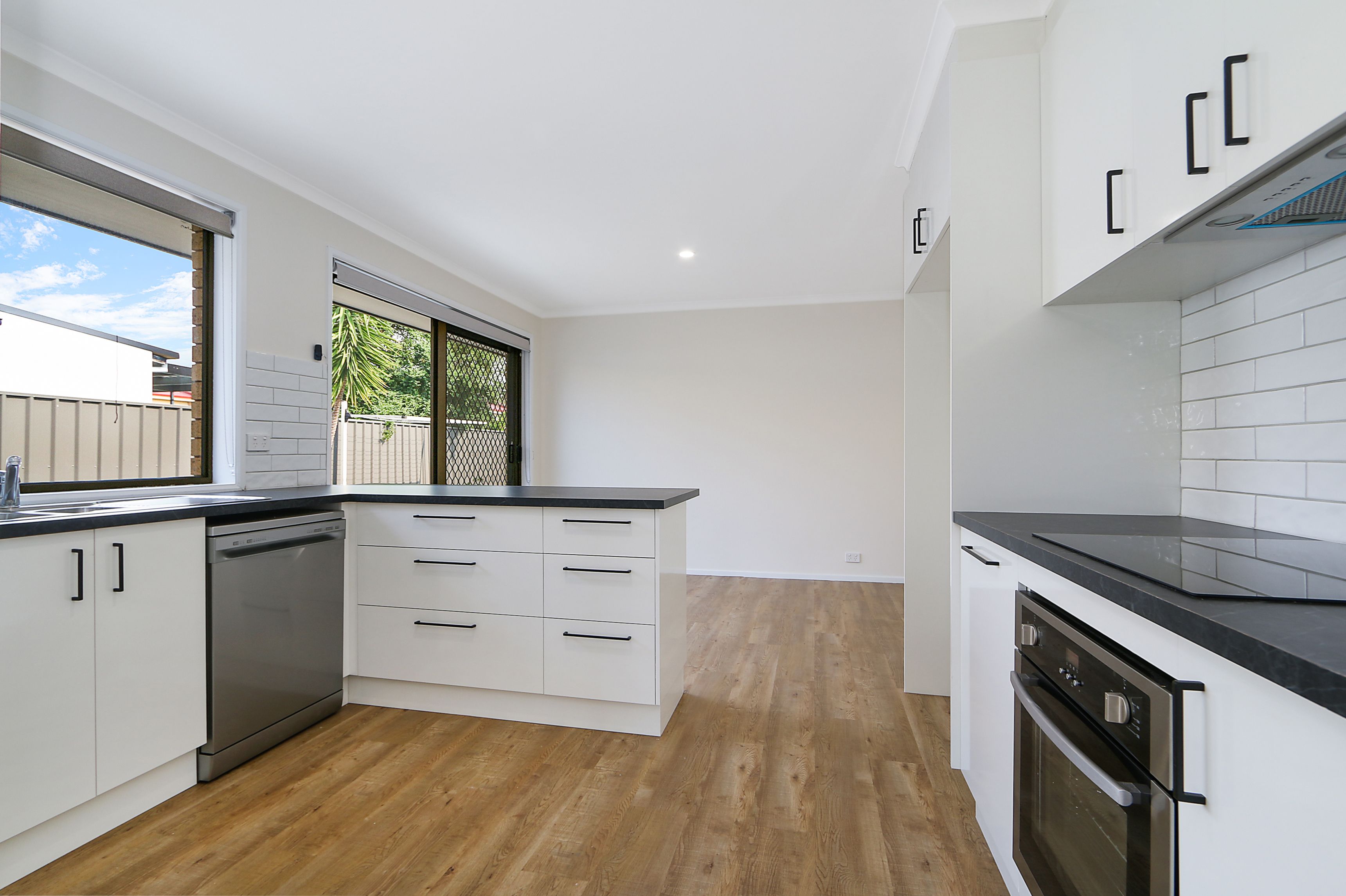 1/415 McDonald Road, Lavington, NSW 2641