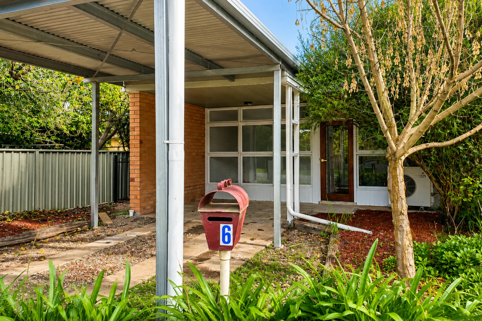 1/6 Pascoe Street, Rochester, VIC 3561
